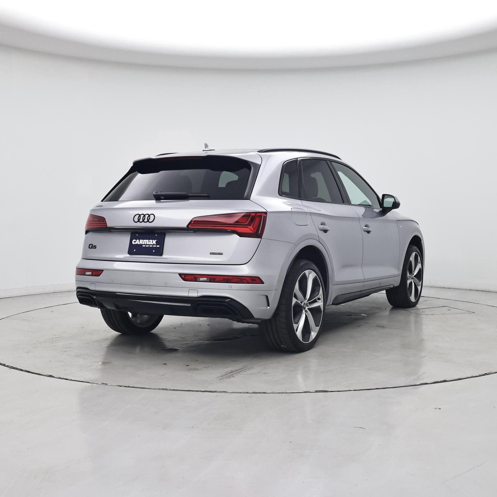 Thumbnail: 2025 Audi Q5 - 8