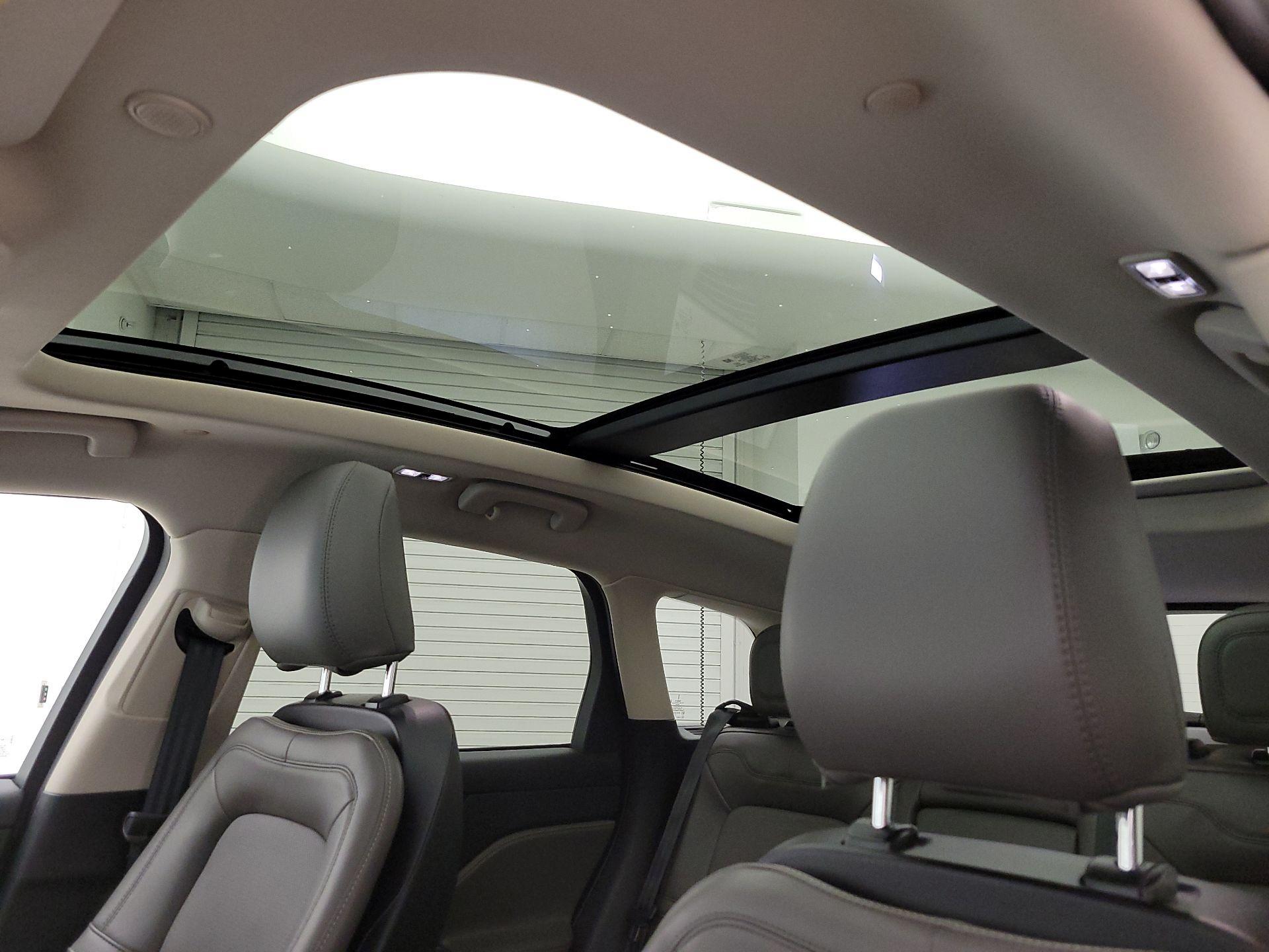 Thumbnail: 2024 Lincoln Corsair - 20