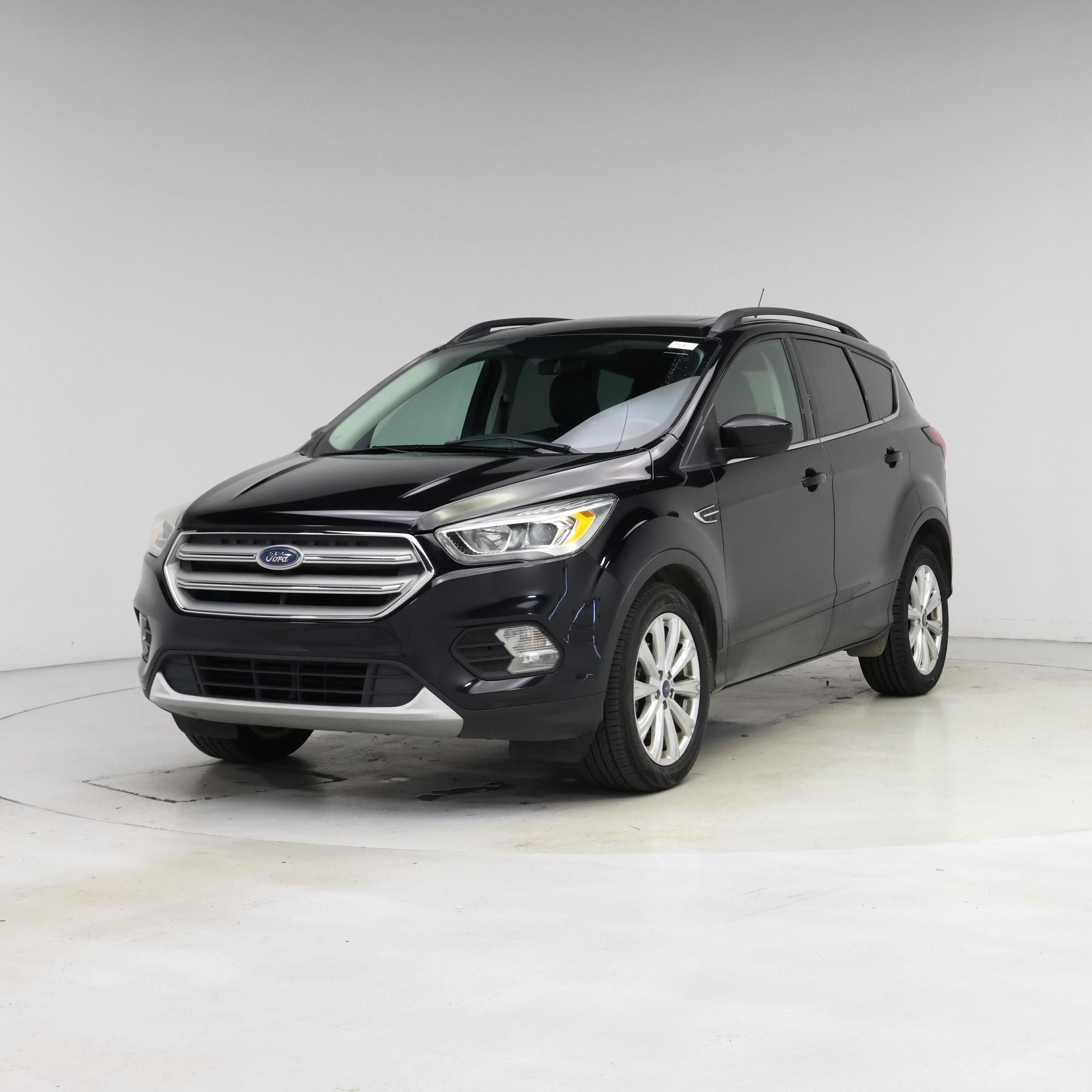 Thumbnail: 2019 Ford Escape - 4