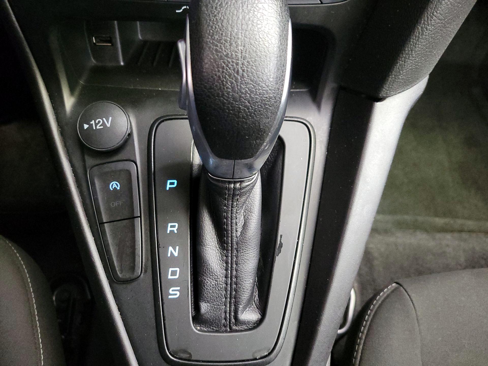 Thumbnail: 2018 Ford Focus - 17