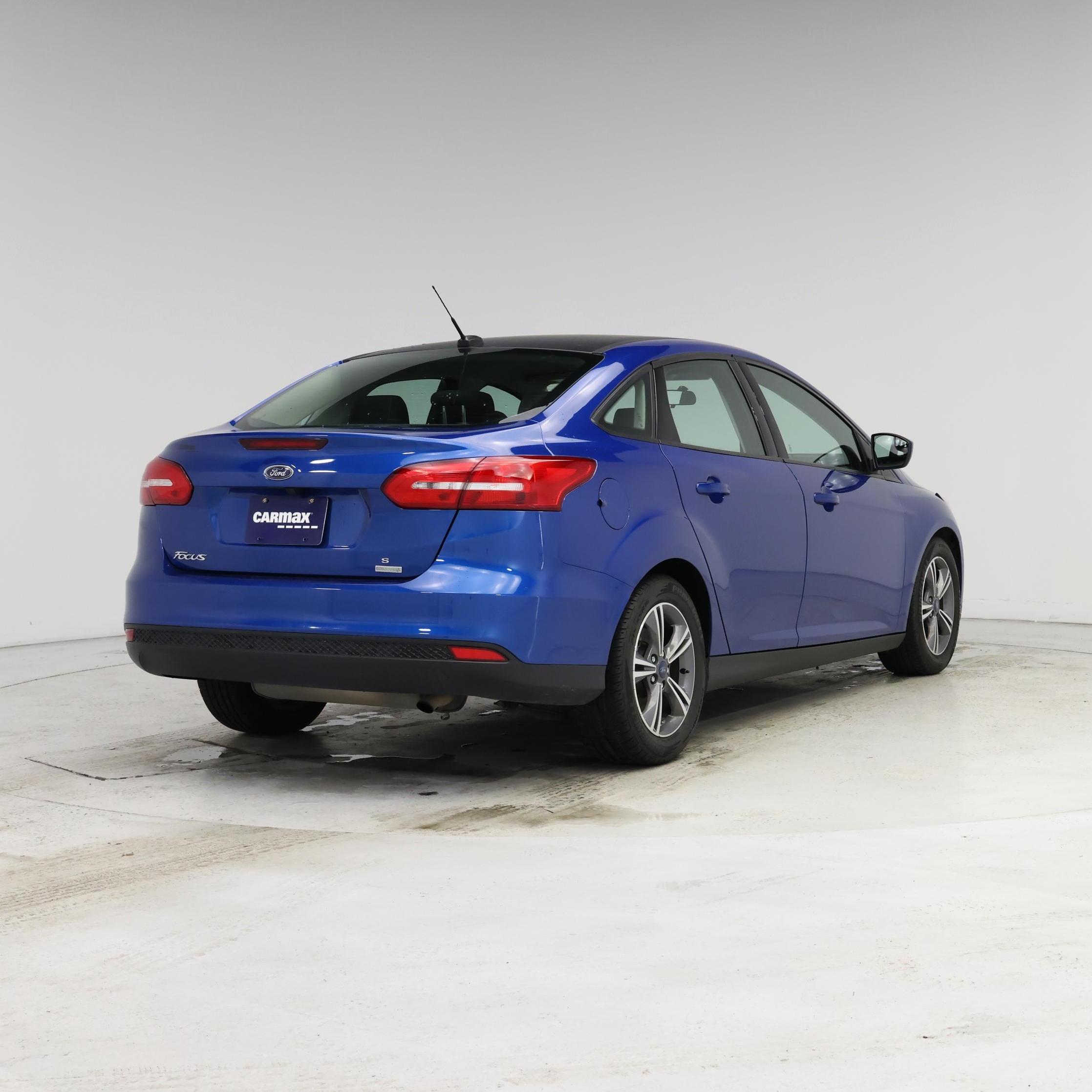 Thumbnail: 2018 Ford Focus - 8