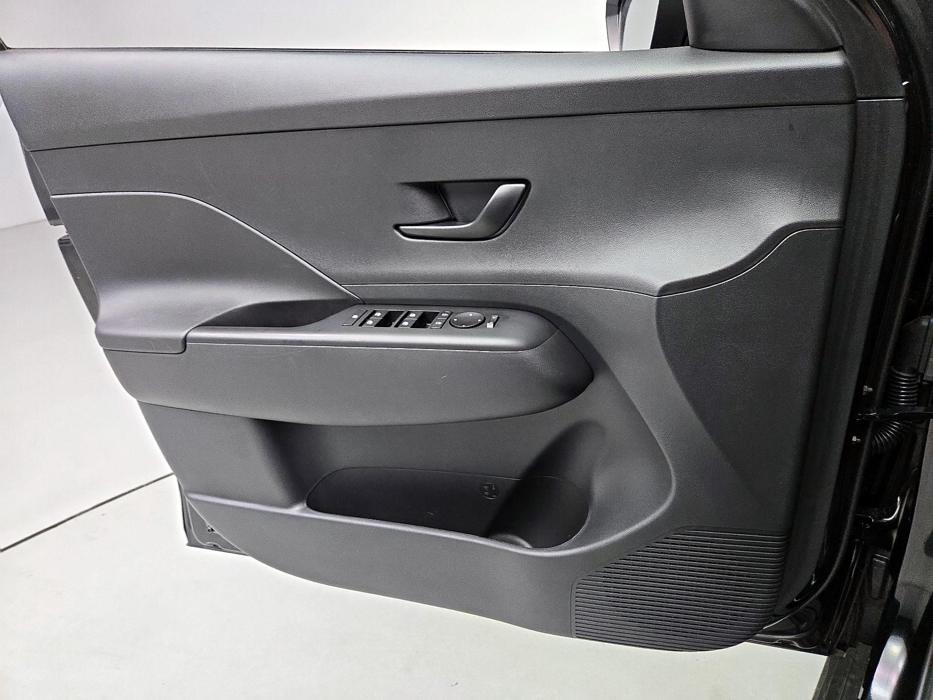 Thumbnail: 2026 Hyundai Kona - 12