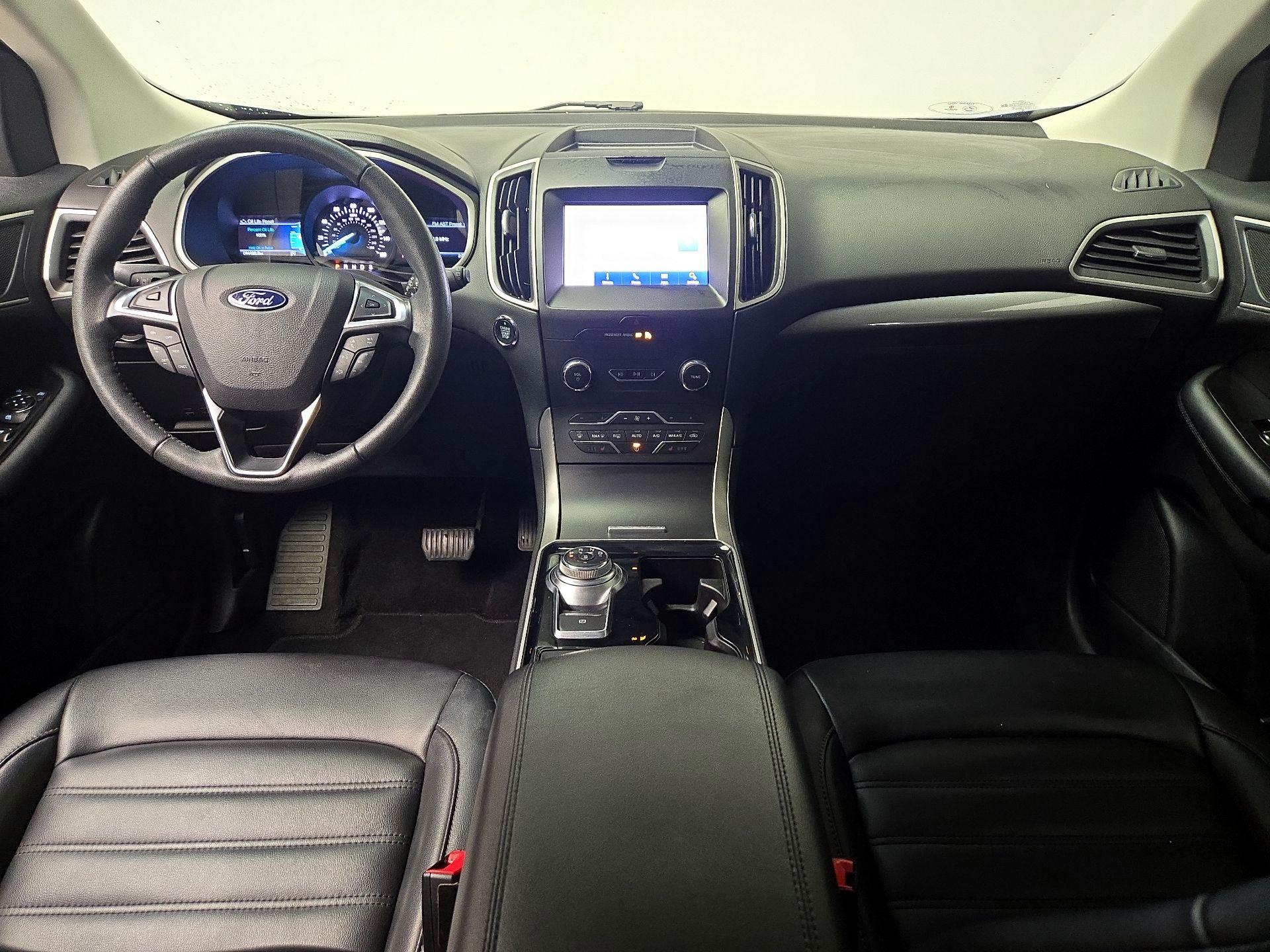 Thumbnail: 2020 Ford Edge - 9