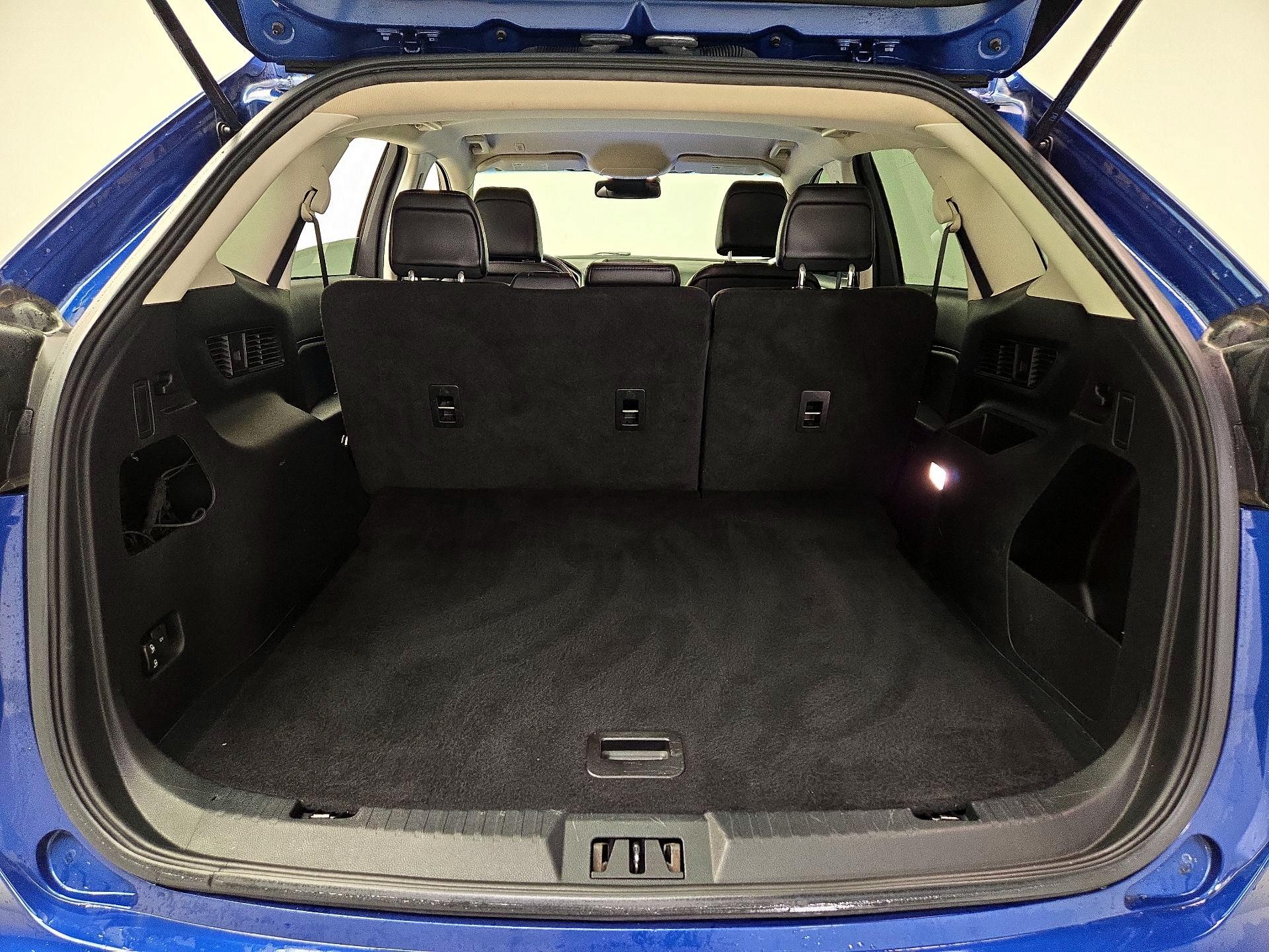 Thumbnail: 2020 Ford Edge - 20