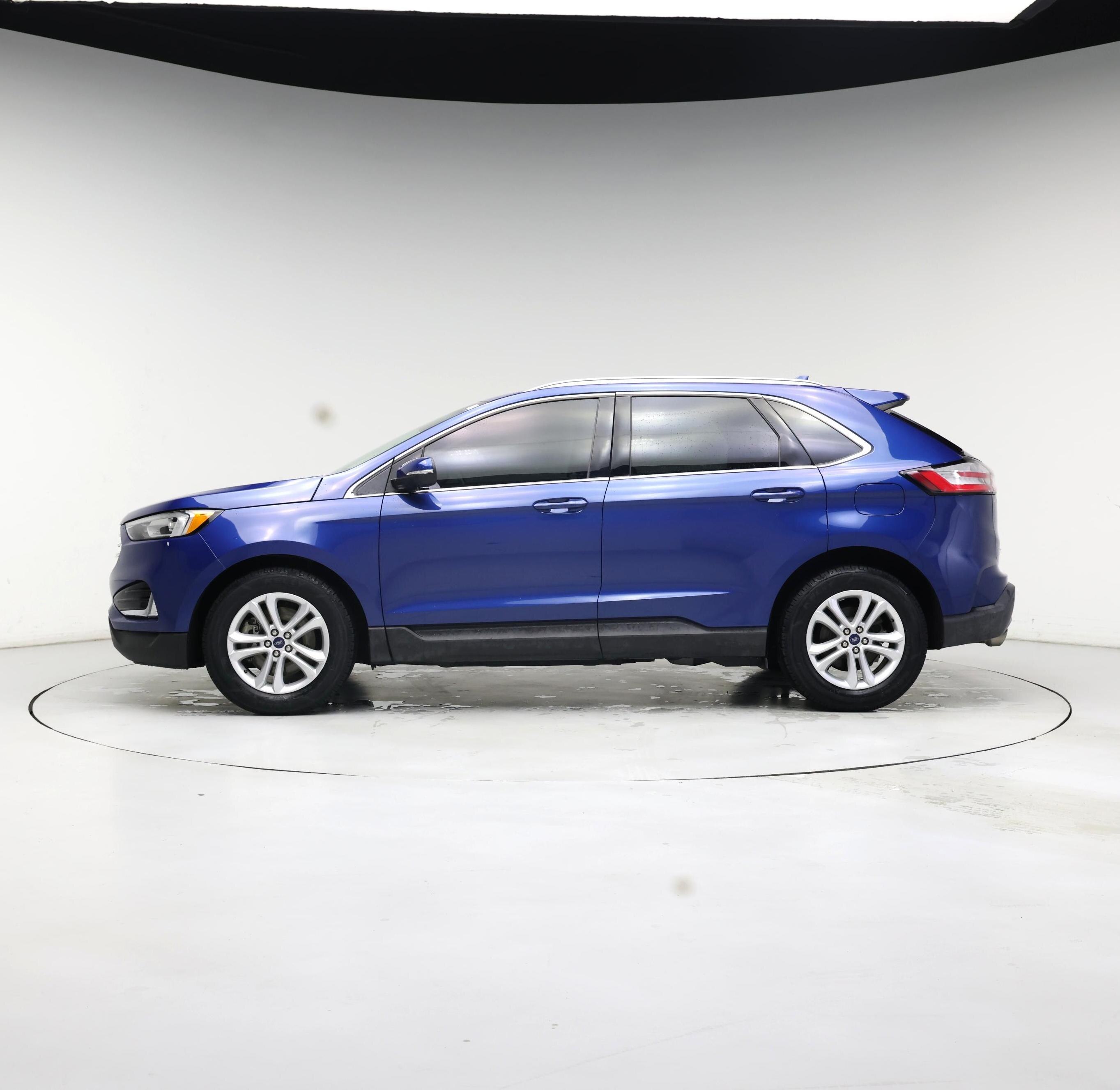 Thumbnail: 2020 Ford Edge - 3