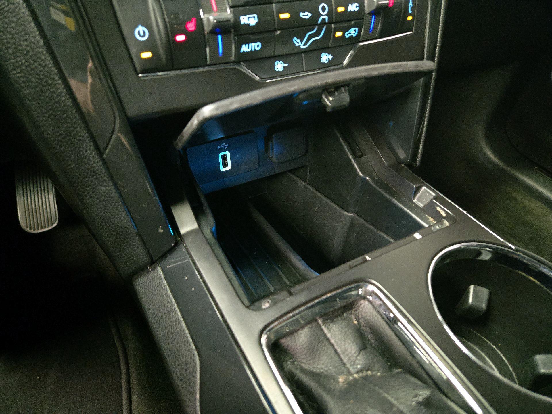 Thumbnail: 2017 Ford Explorer - 19