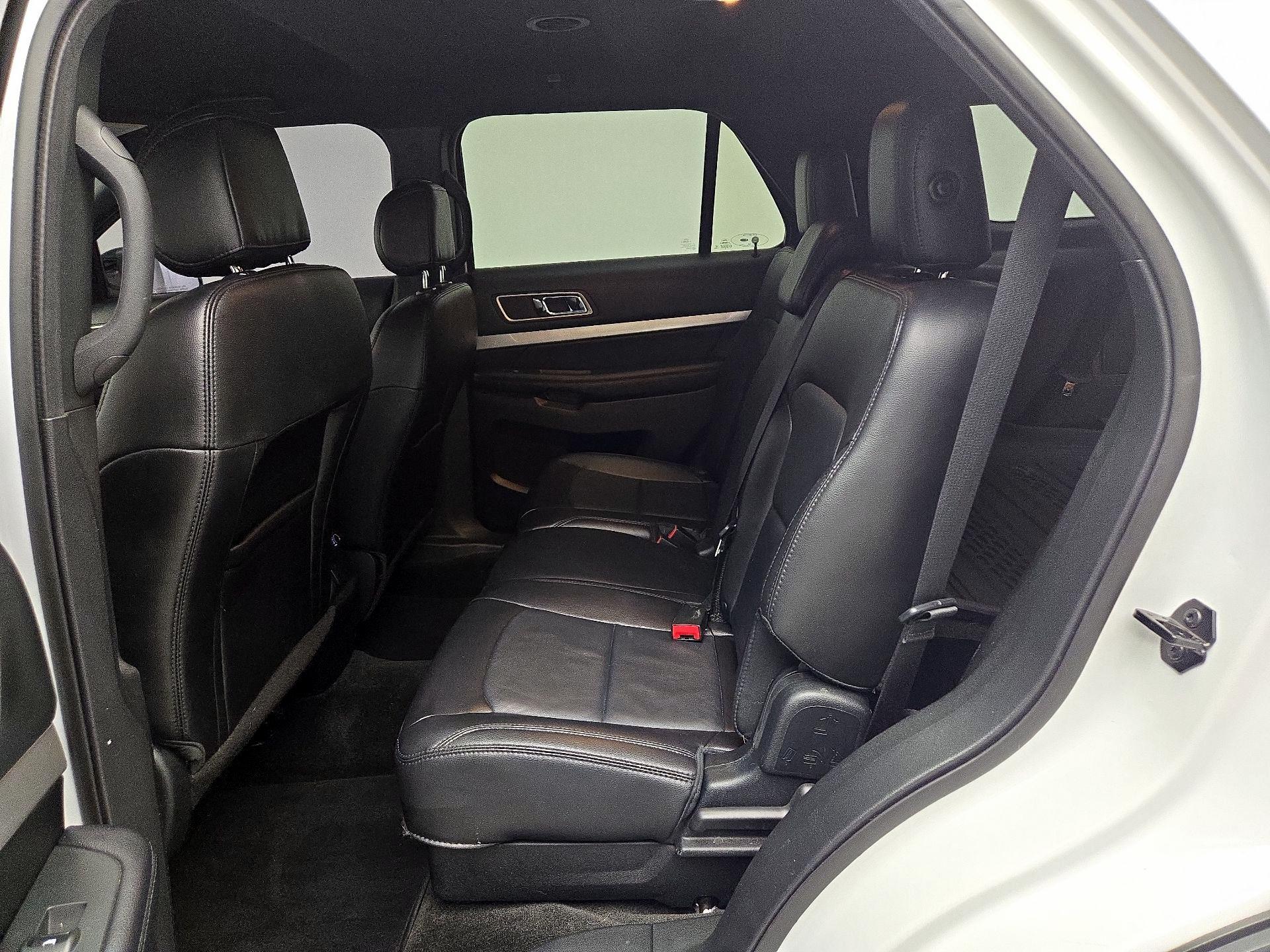Thumbnail: 2017 Ford Explorer - 20