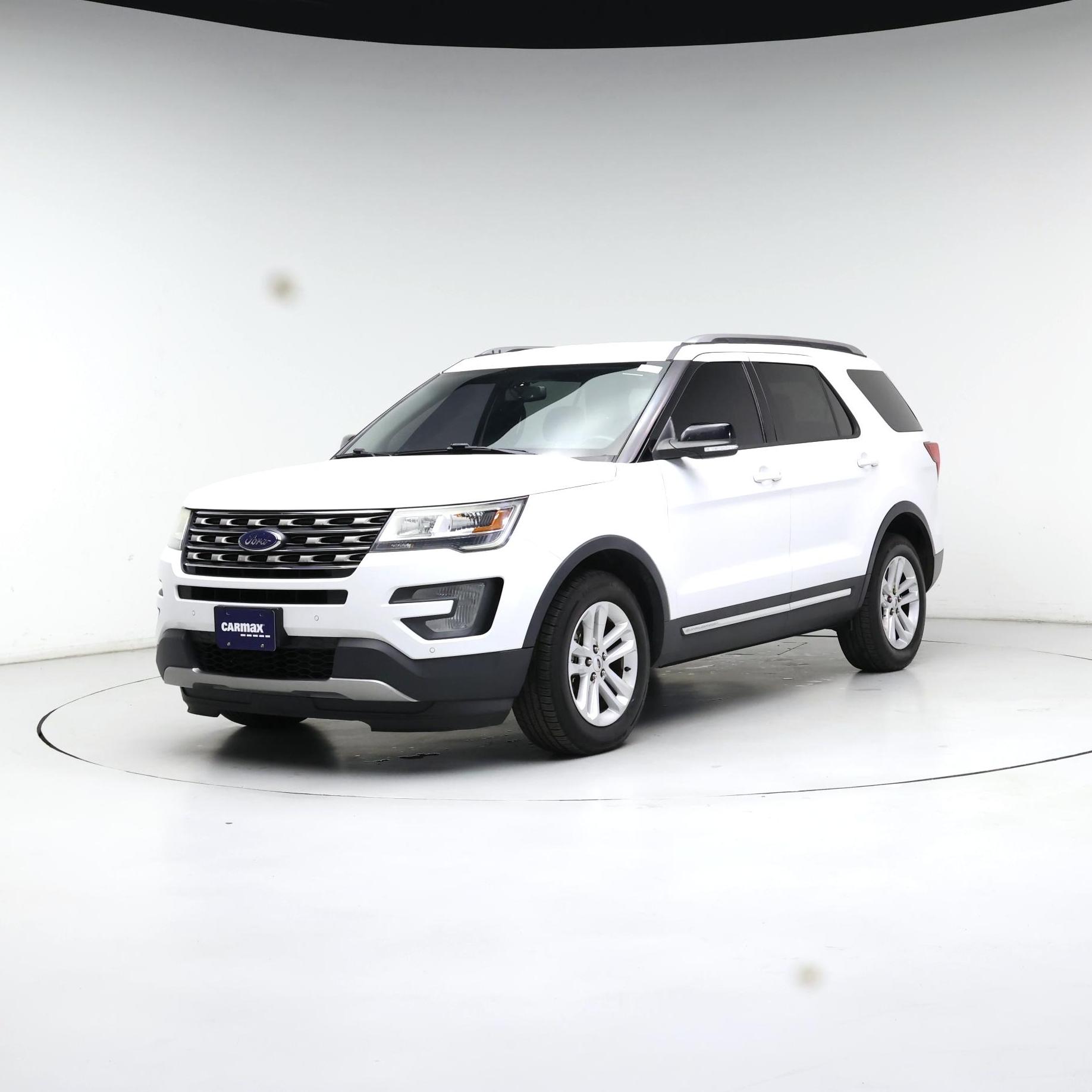 Thumbnail: 2017 Ford Explorer - 4