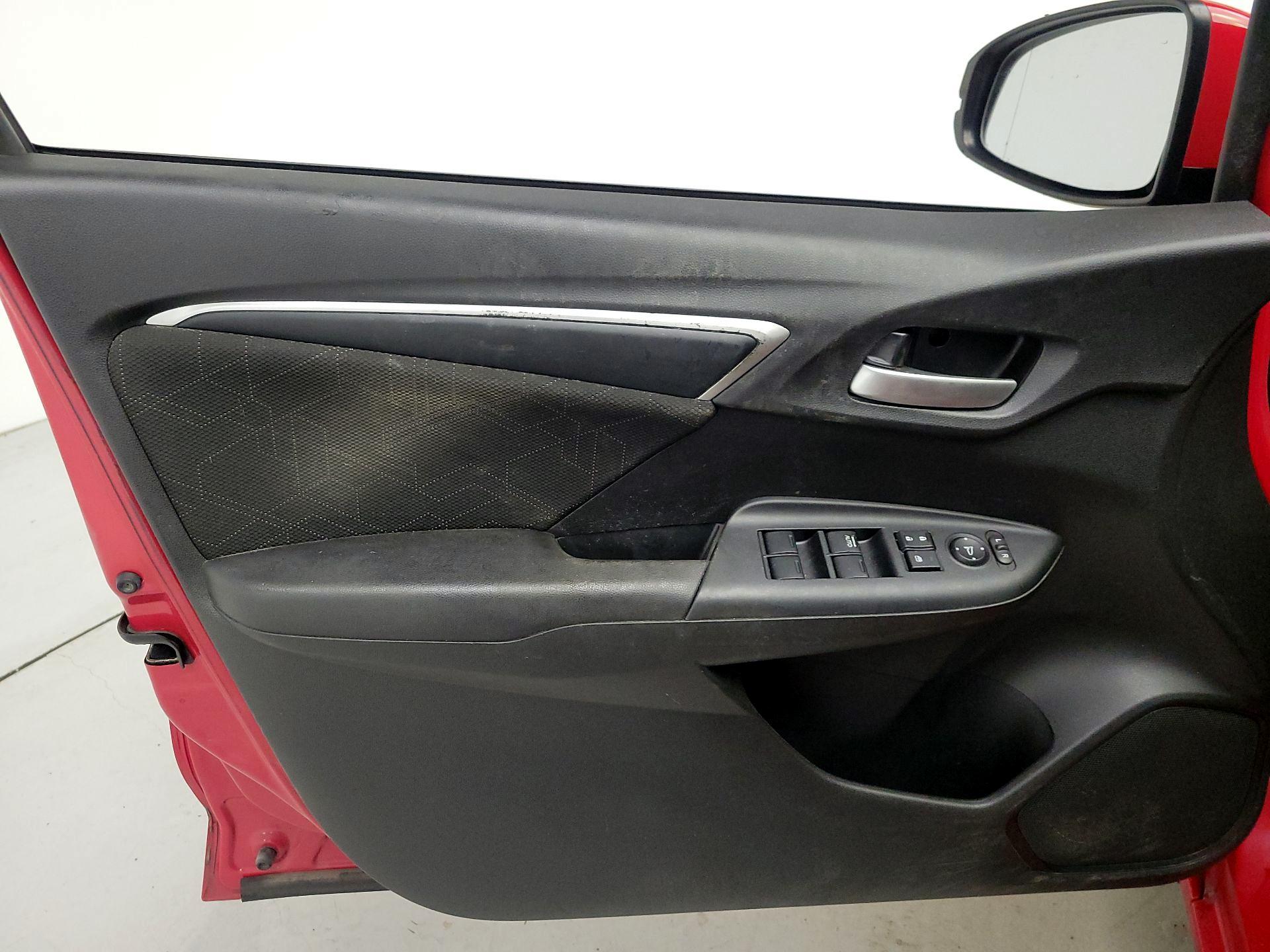 Thumbnail: 2016 Honda Fit - 12