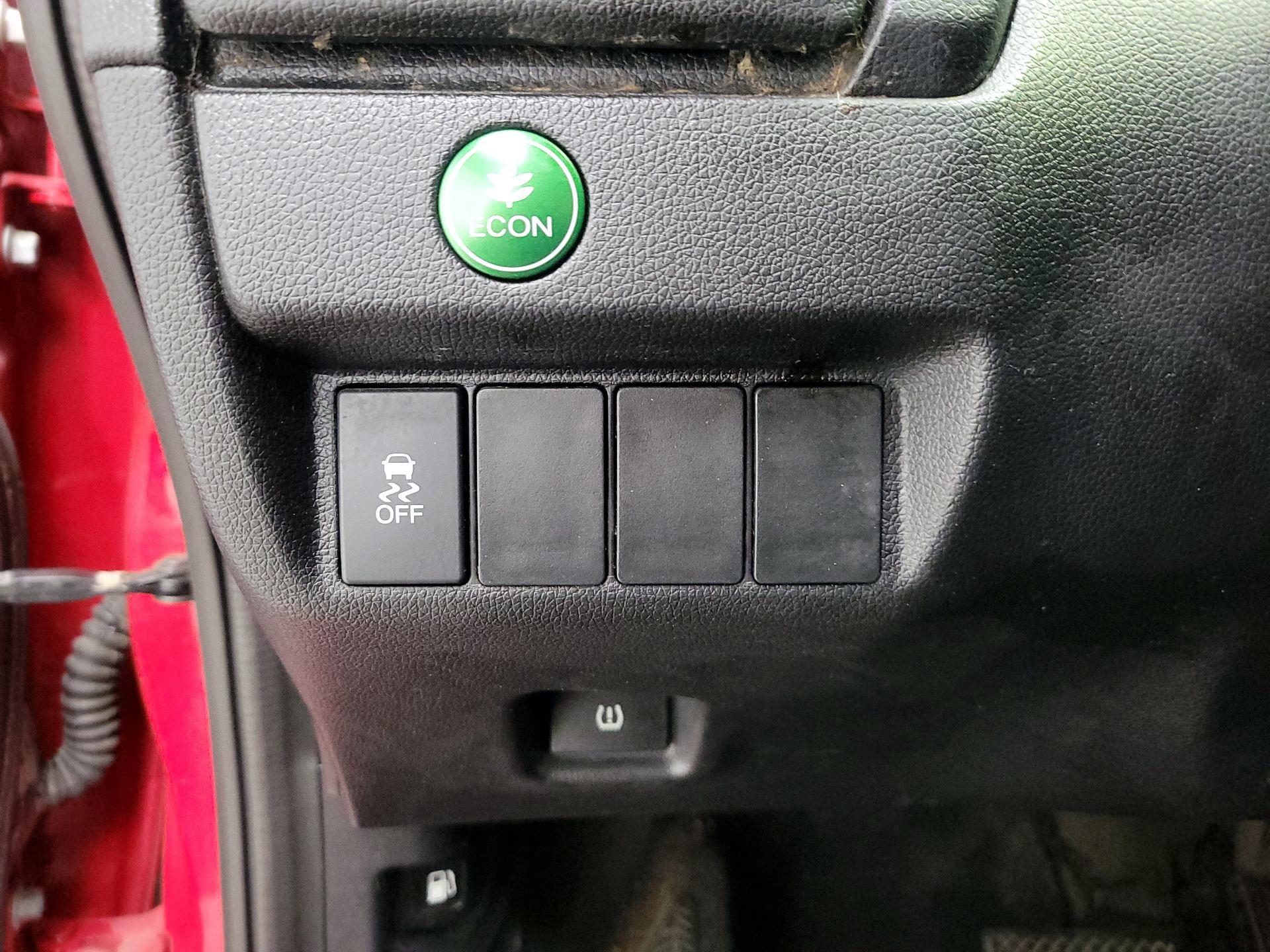 Thumbnail: 2016 Honda Fit - 13