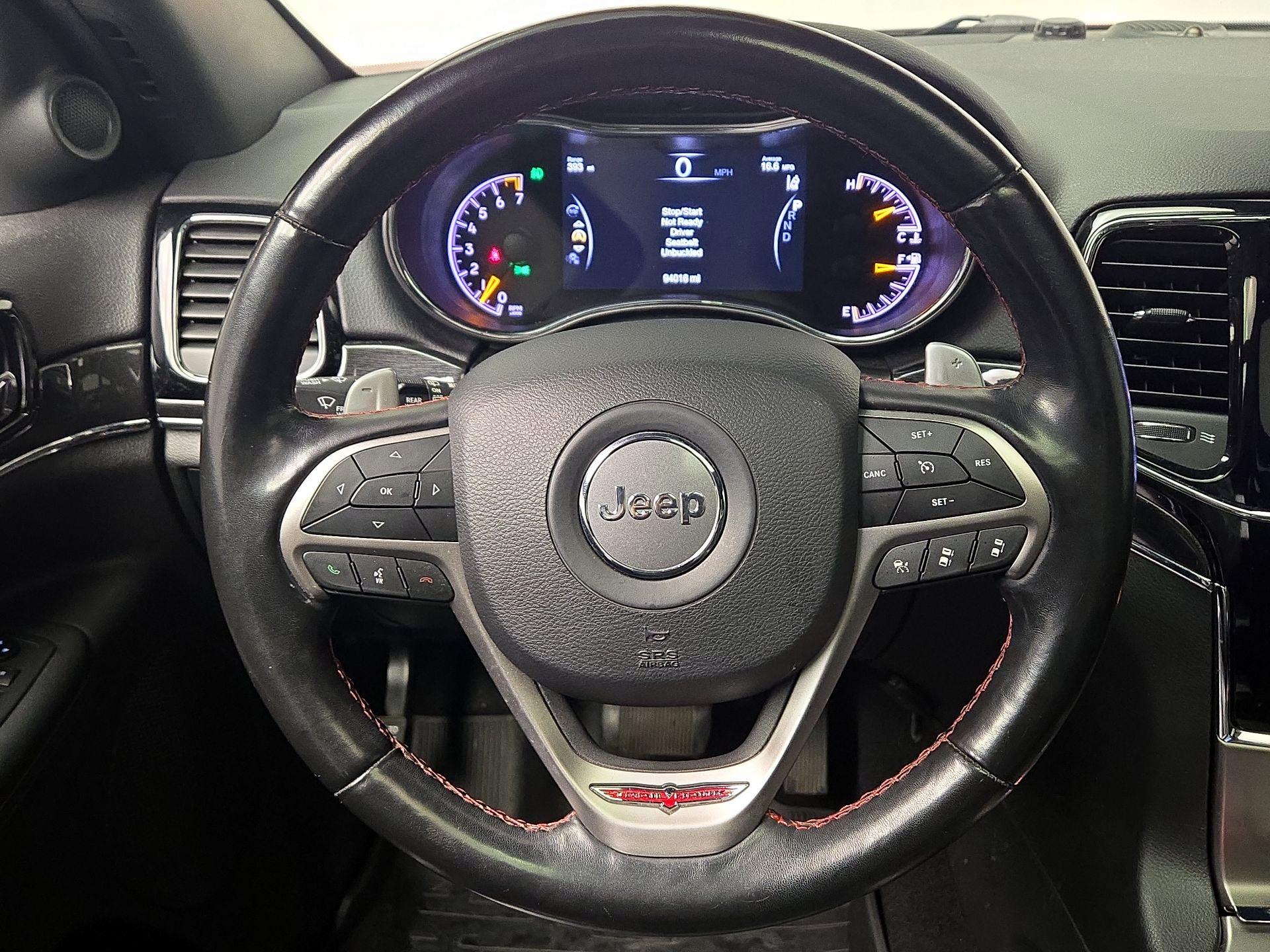 Thumbnail: 2020 Jeep Grand Cherokee - 10