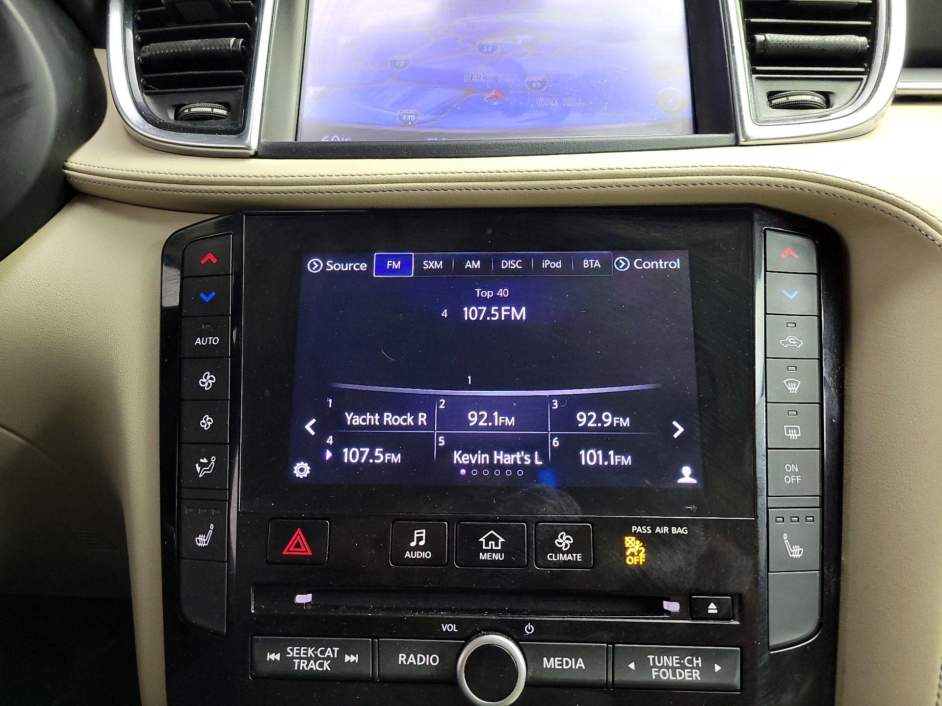 Thumbnail: 2019 INFINITI QX50 - 16