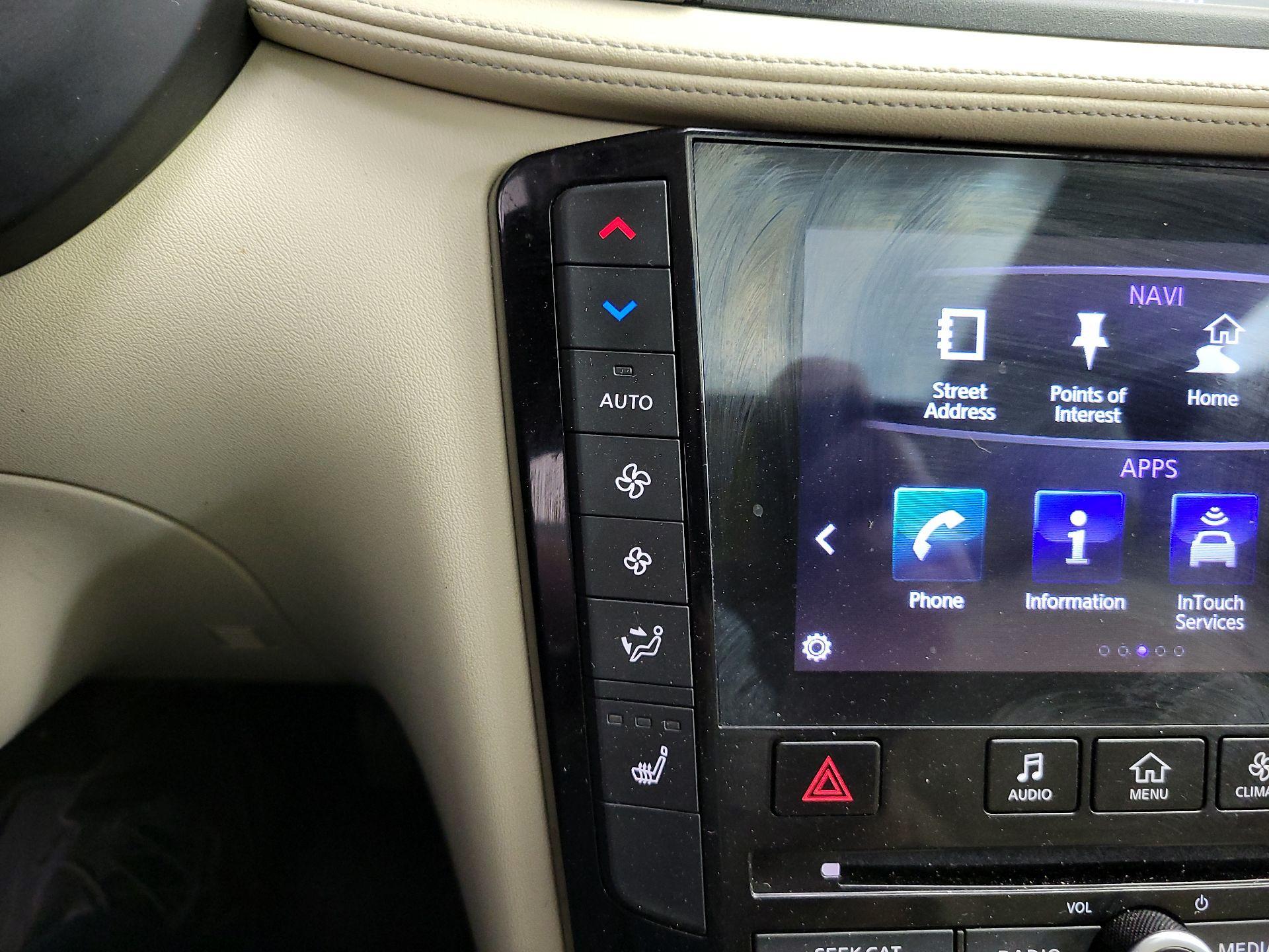 Thumbnail: 2019 INFINITI QX50 - 17