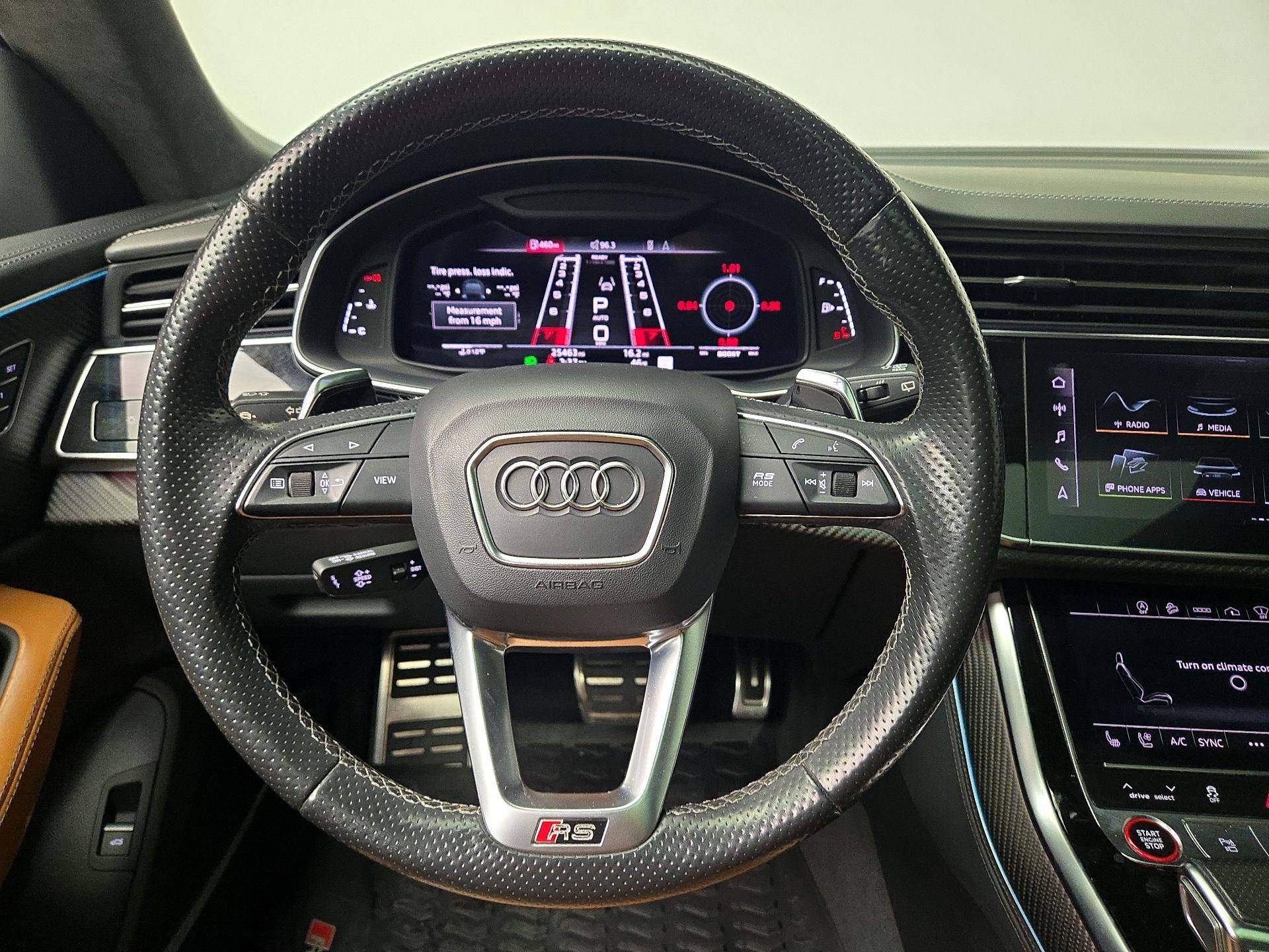 Thumbnail: 2021 Audi RS Q8 - 10