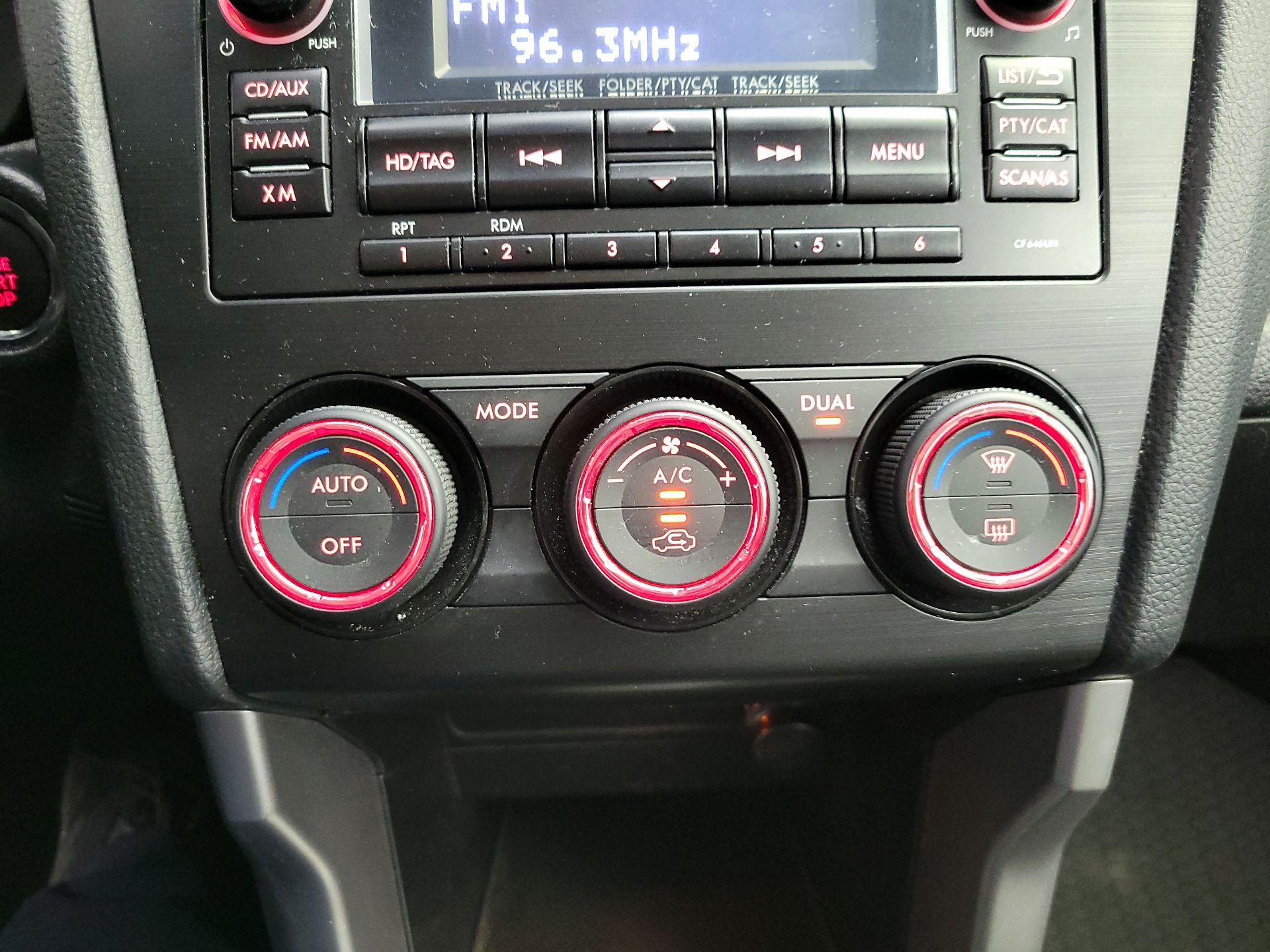 Thumbnail: 2015 Subaru Forester - 15