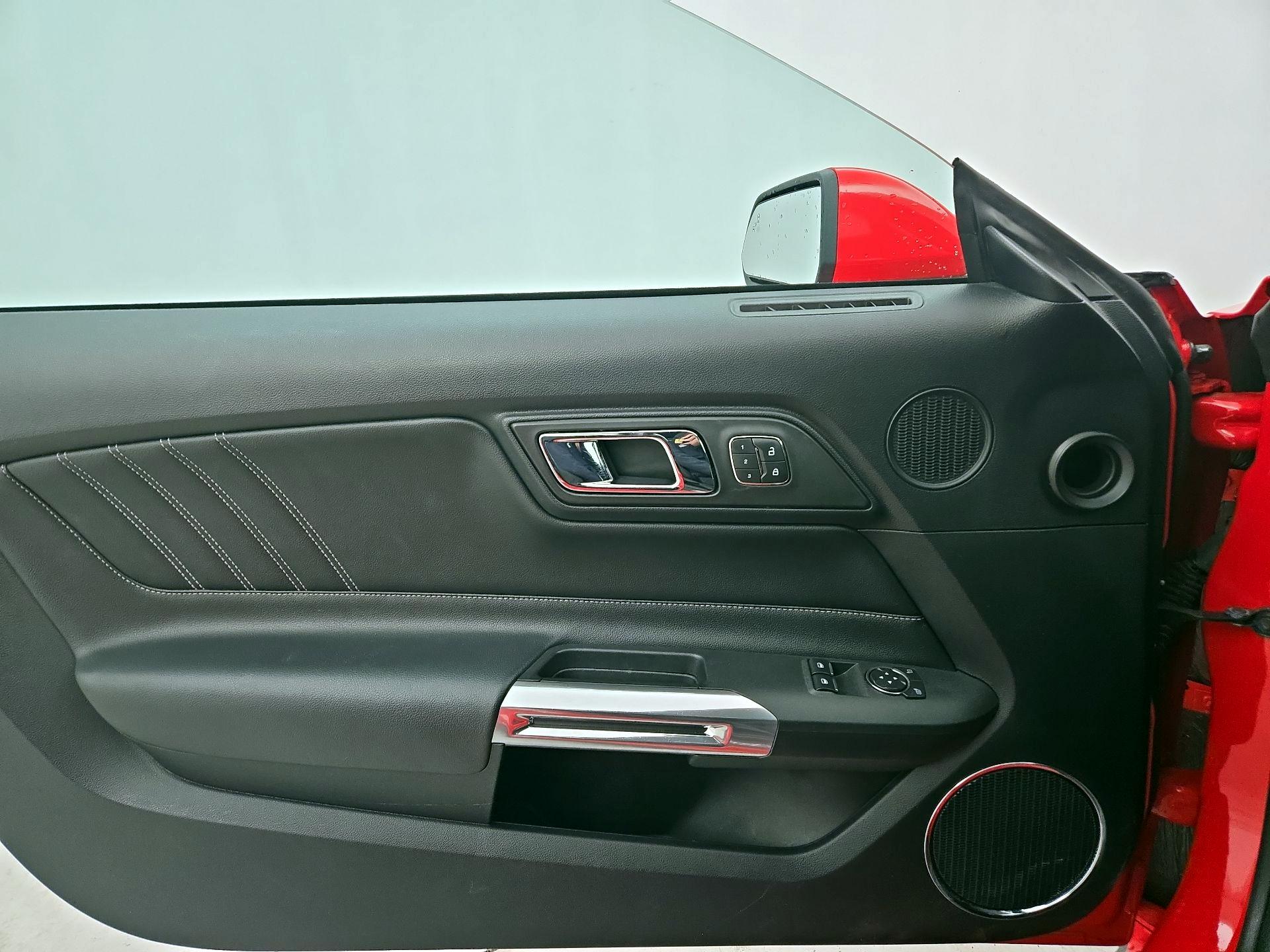 Thumbnail: 2017 Ford Mustang - 12