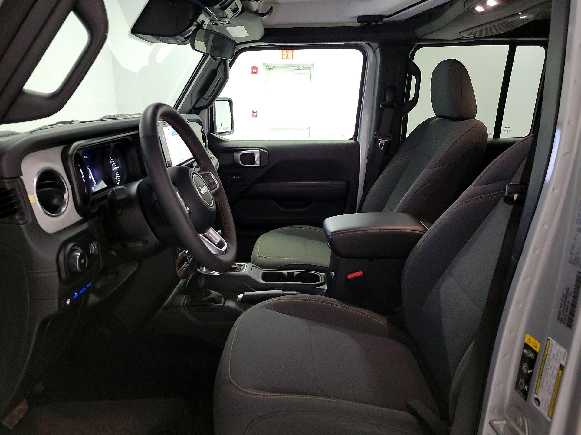 Thumbnail: 2024 Jeep Wrangler - 11