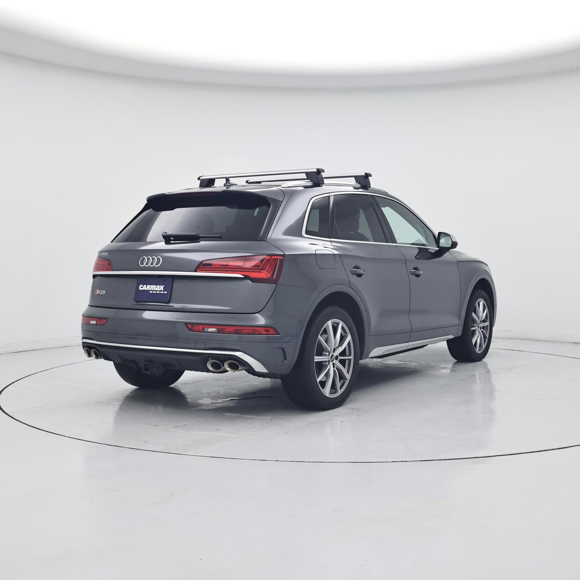 Thumbnail: 2023 Audi SQ5 - 8