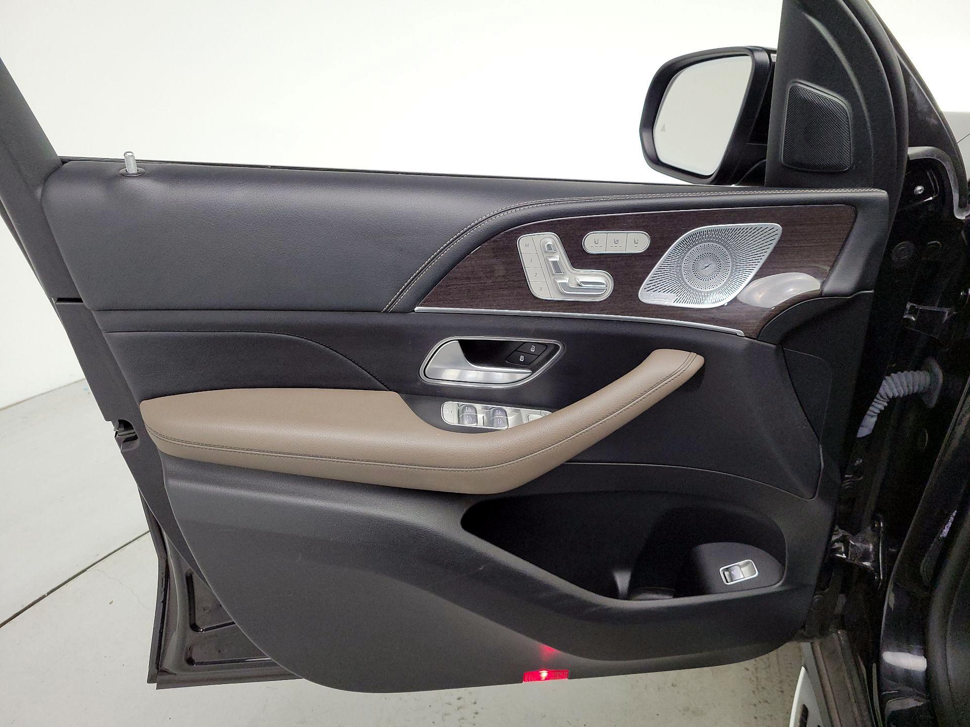 Thumbnail: 2020 Mercedes-Benz GLE - 12