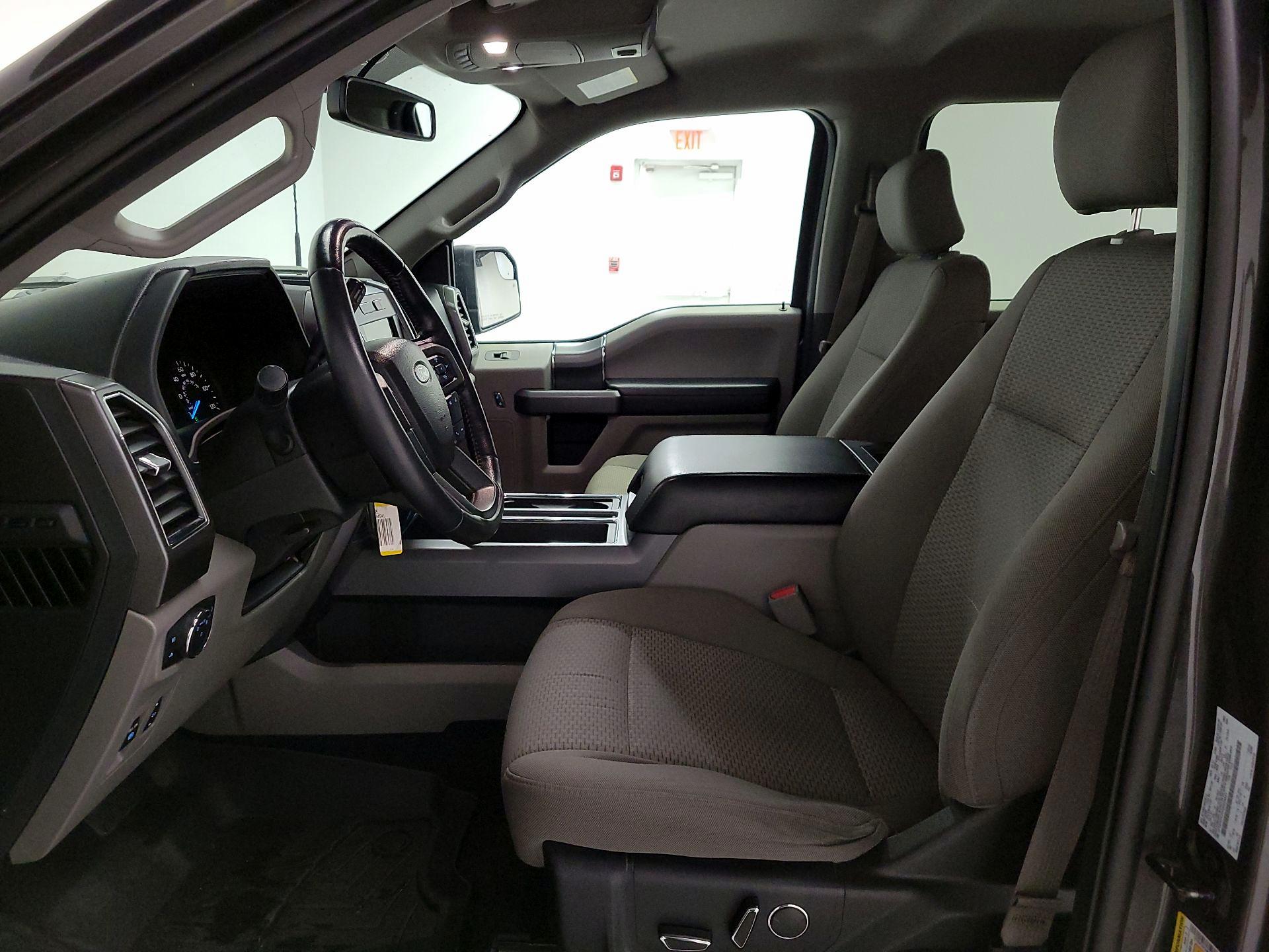 Thumbnail: 2017 Ford F-150 - 11