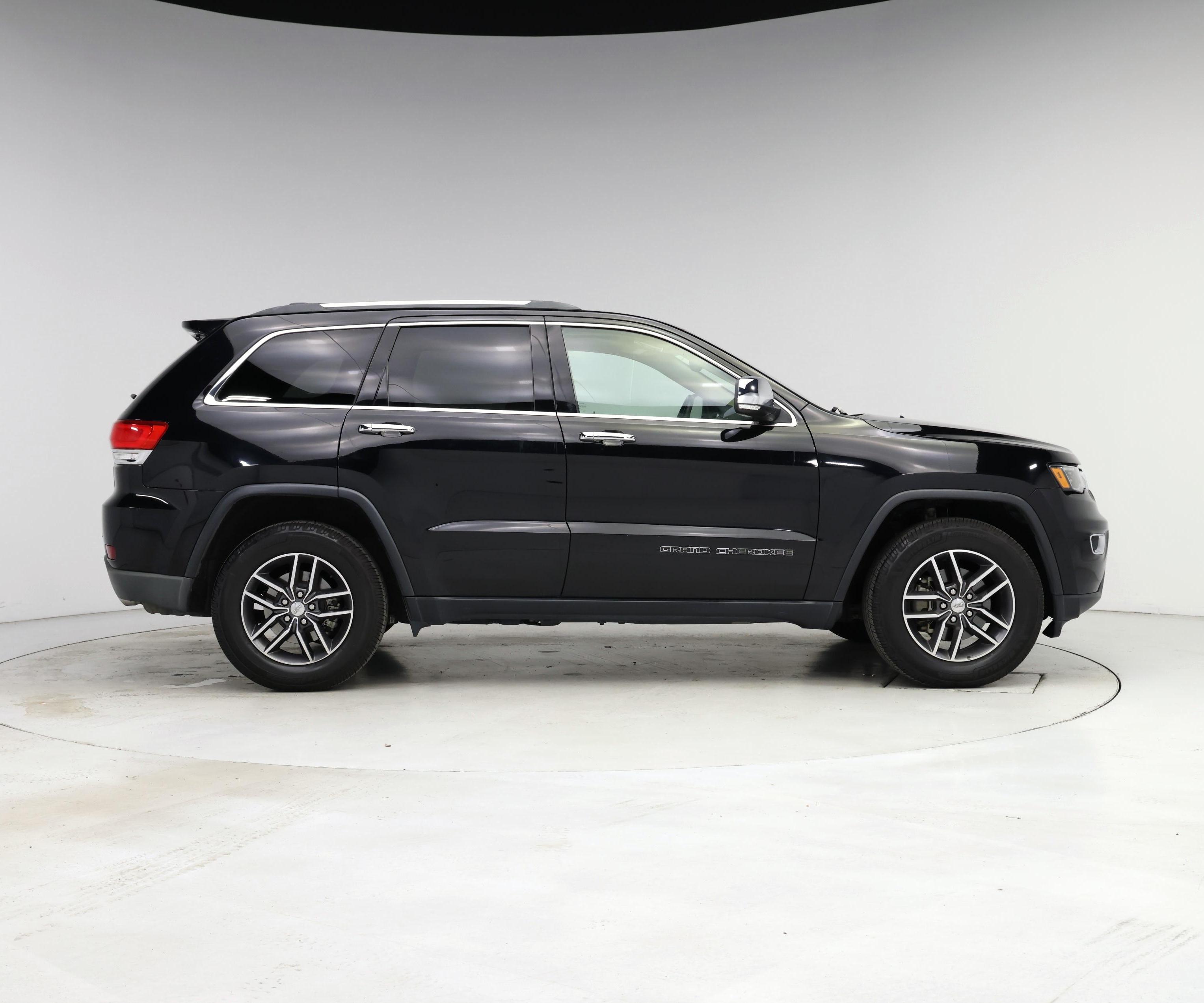 Thumbnail: 2018 Jeep Grand Cherokee - 7