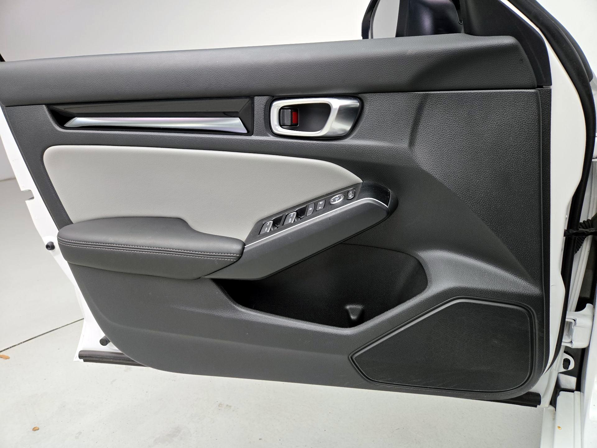 Thumbnail: 2025 Honda Civic - 12