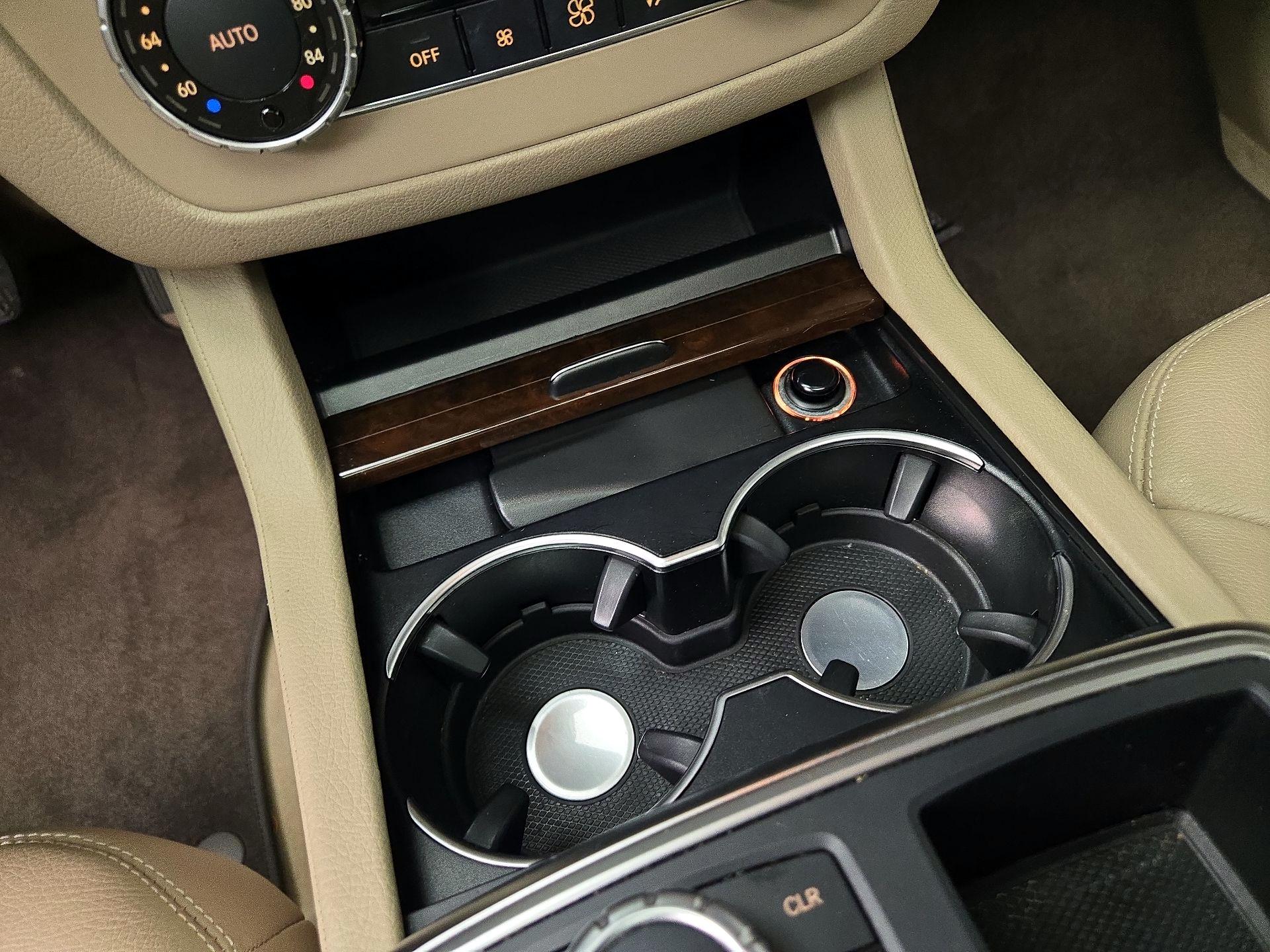 Thumbnail: 2015 Mercedes-Benz M-Class - 19