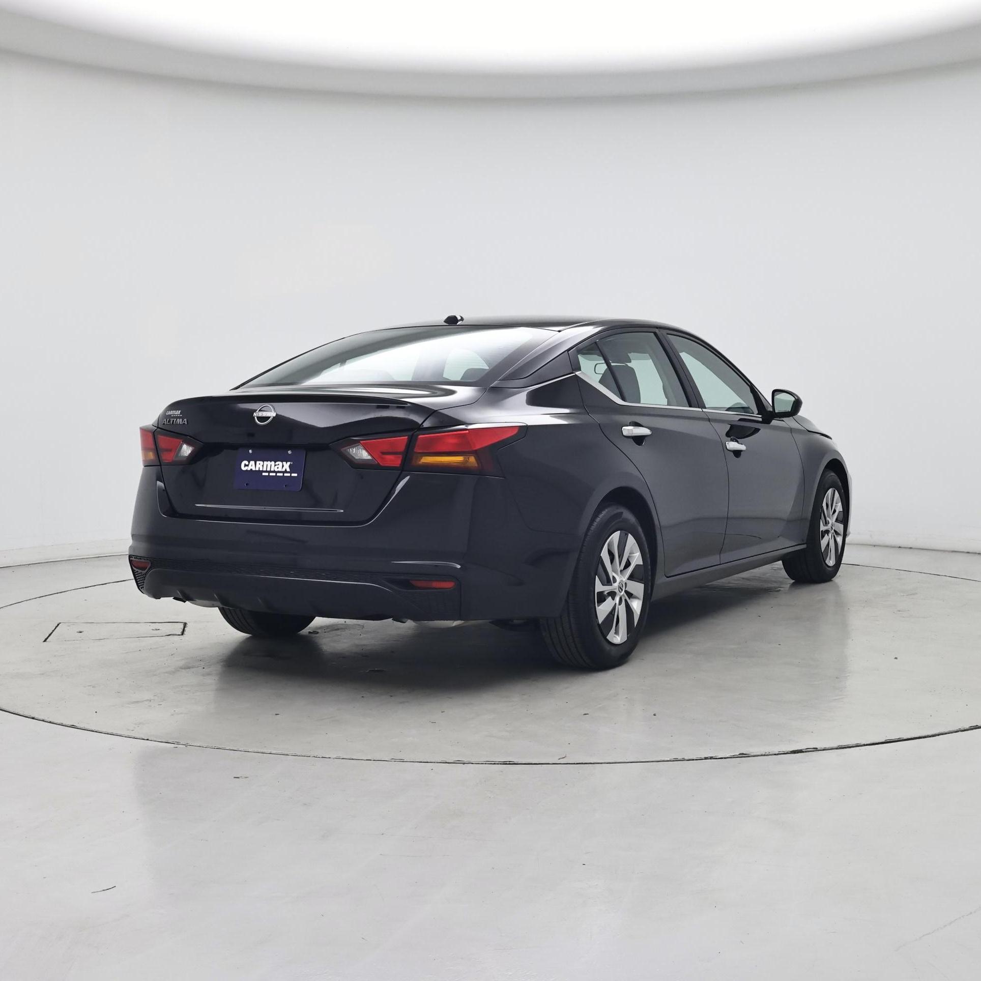 Thumbnail: 2025 Nissan Altima - 8