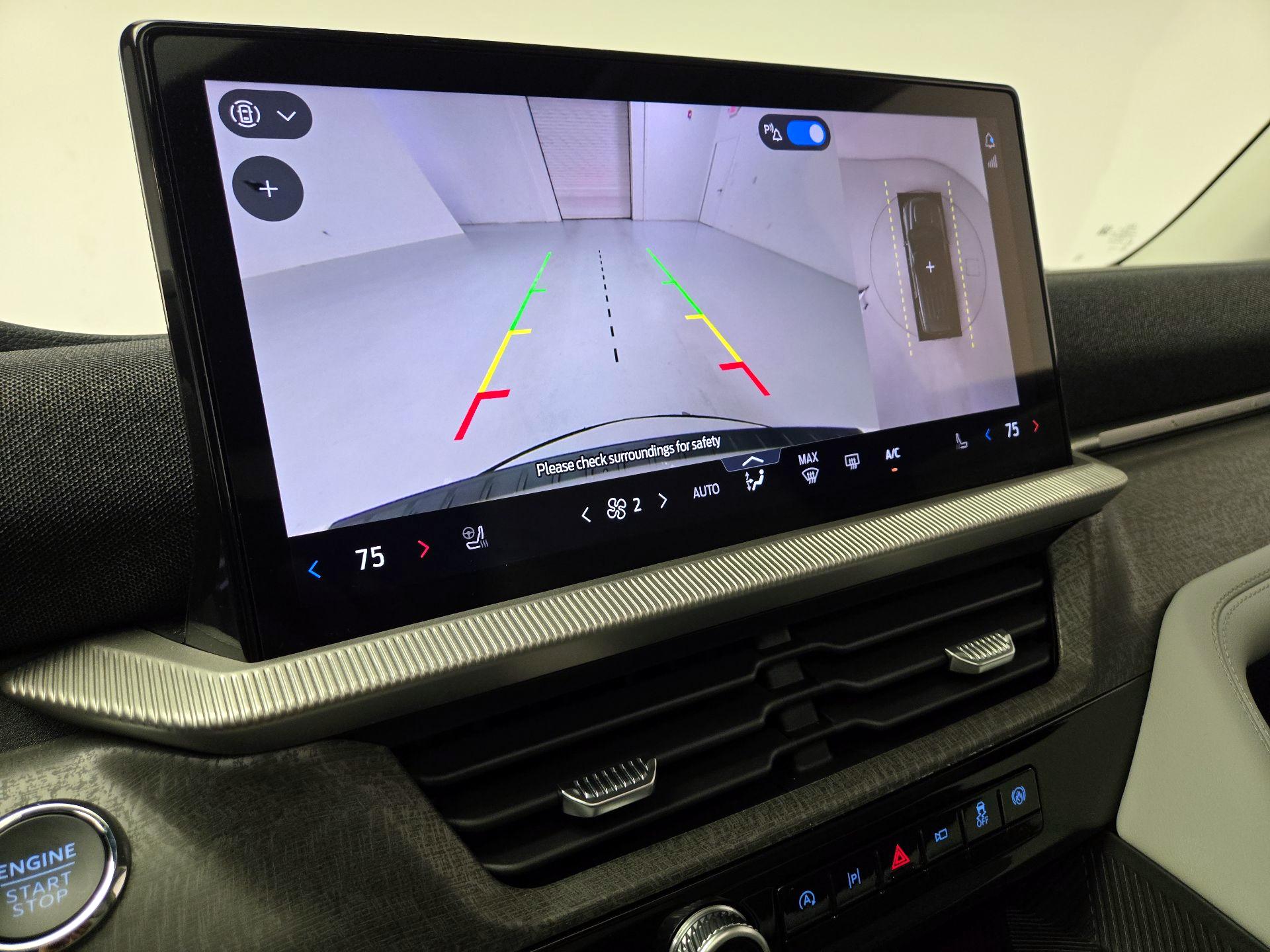 Thumbnail: 2025 Ford Explorer - 14