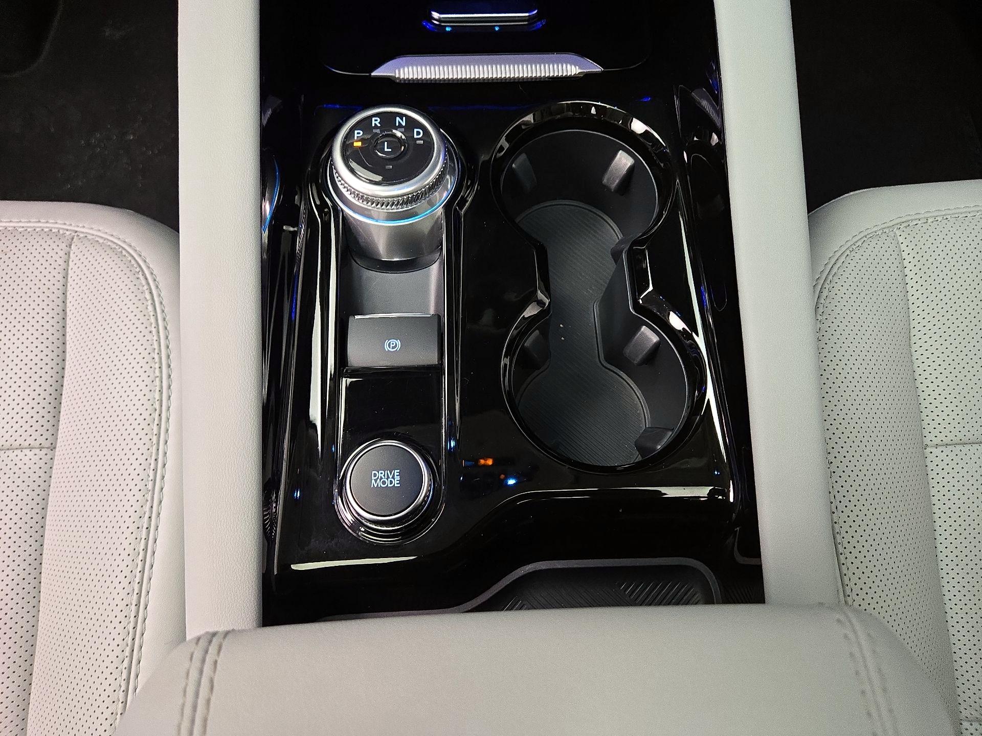 Thumbnail: 2025 Ford Explorer - 17