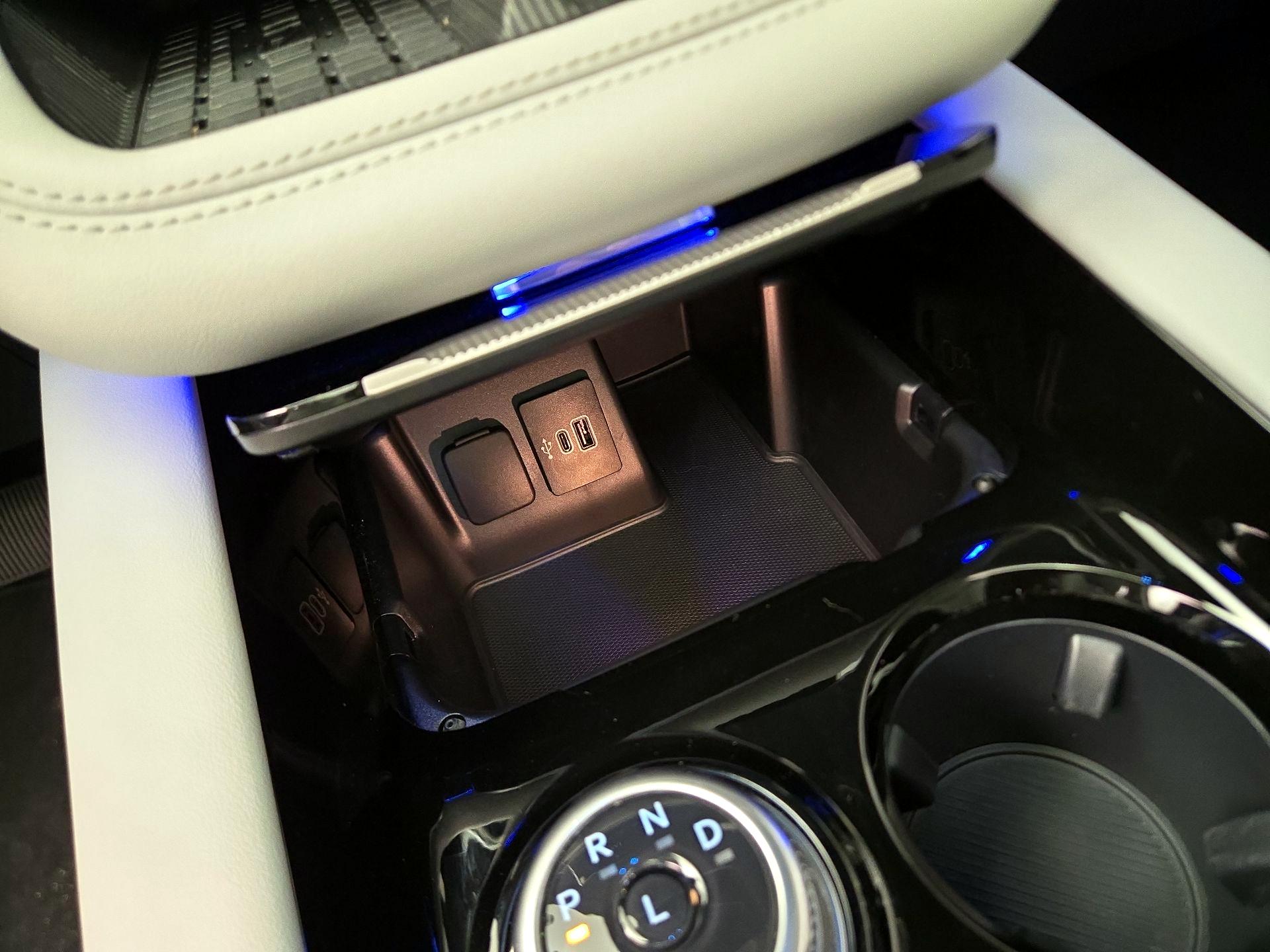 Thumbnail: 2025 Ford Explorer - 18