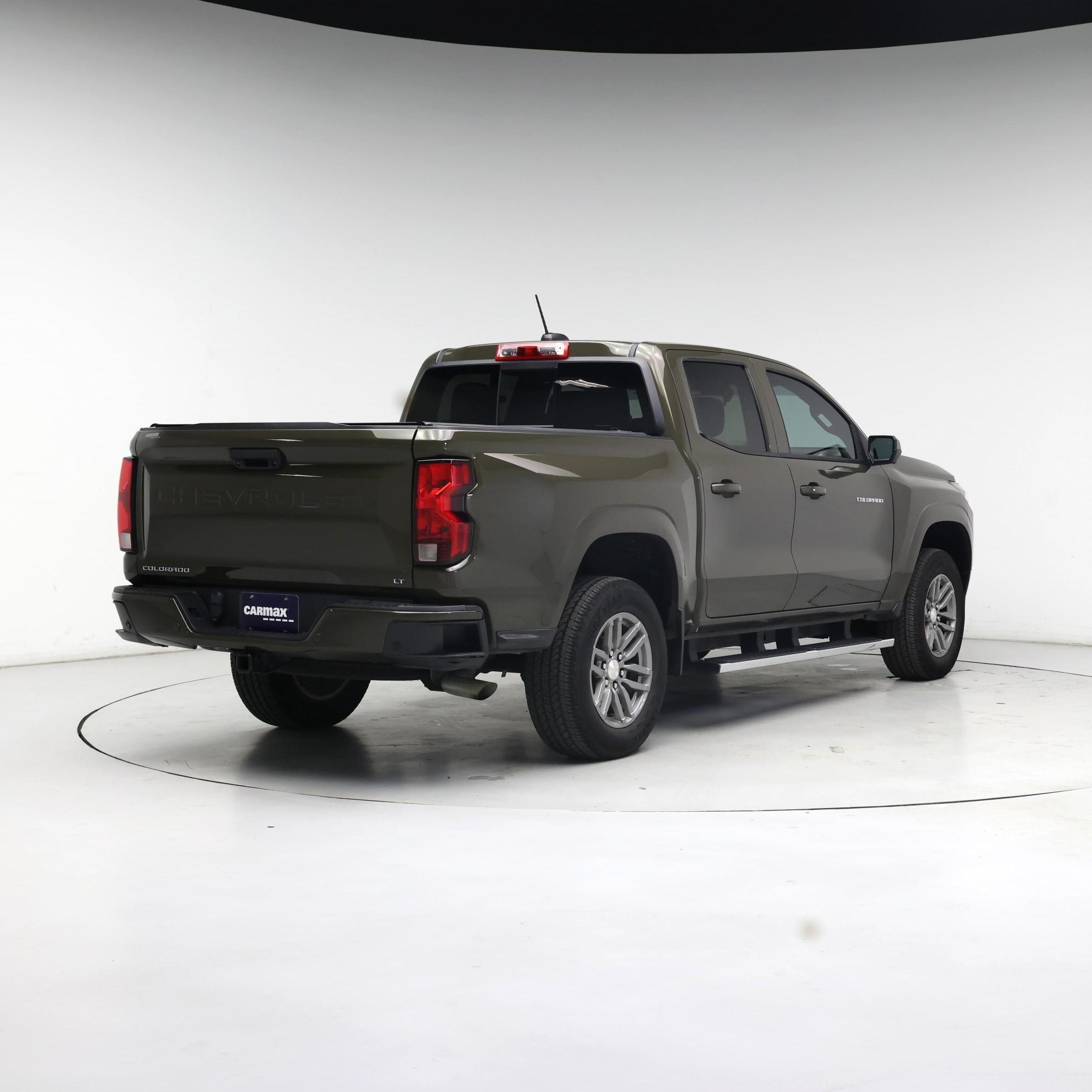 Thumbnail: 2023 Chevrolet Colorado - 8