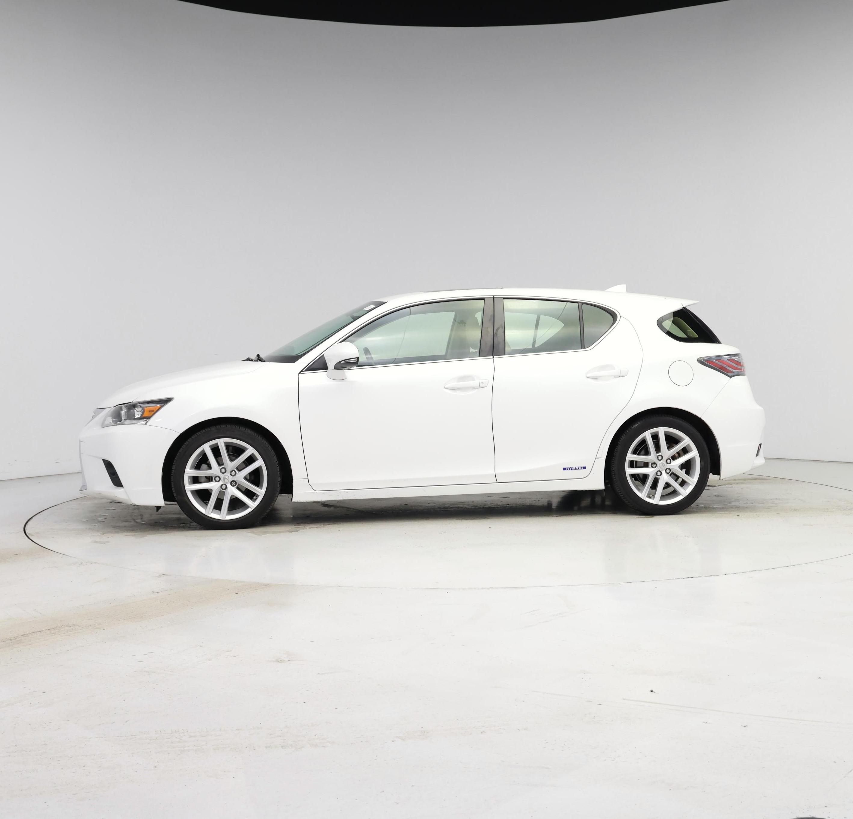 Thumbnail: 2017 Lexus CT - 3