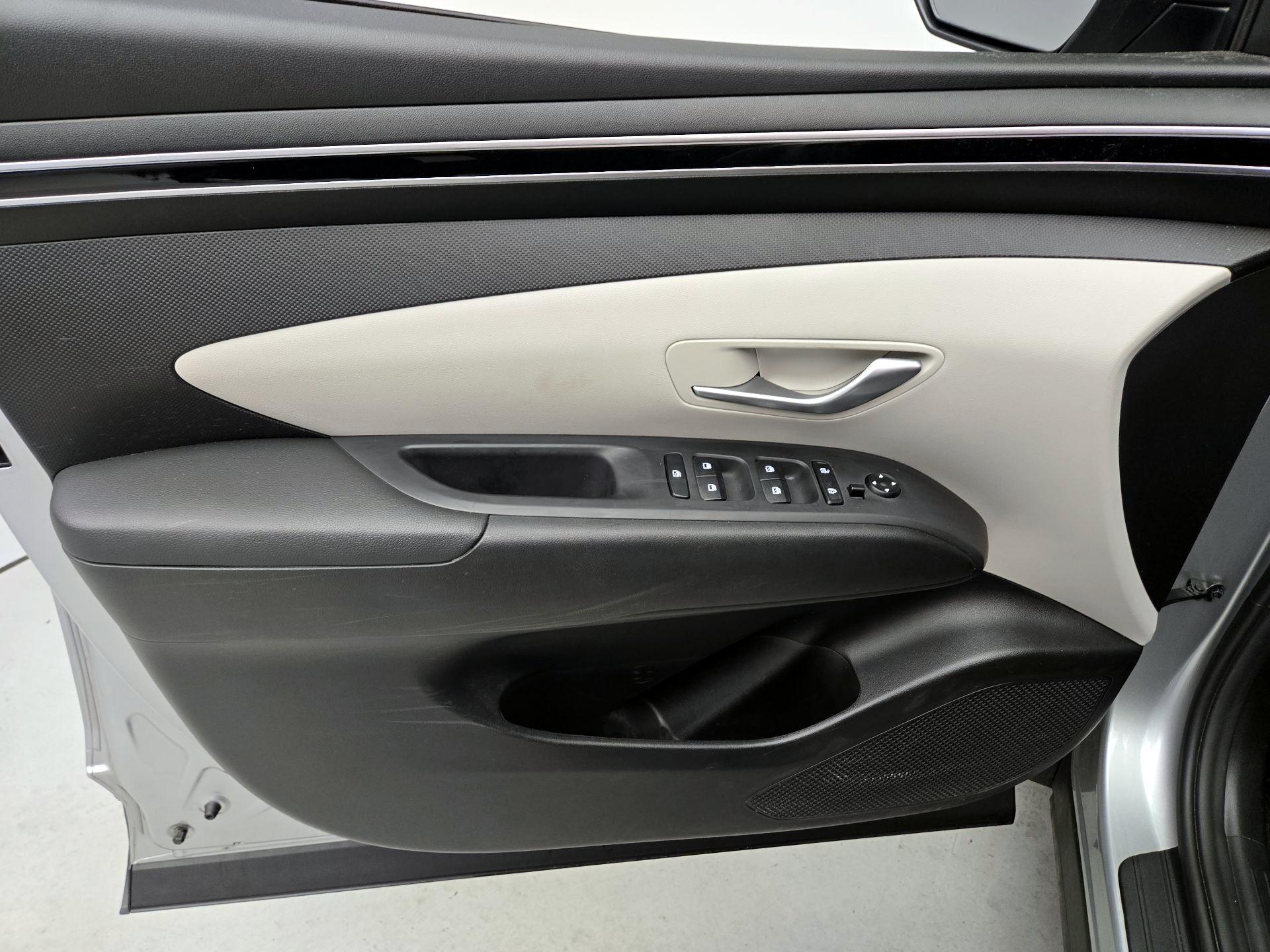 Thumbnail: 2023 Hyundai Tucson - 12