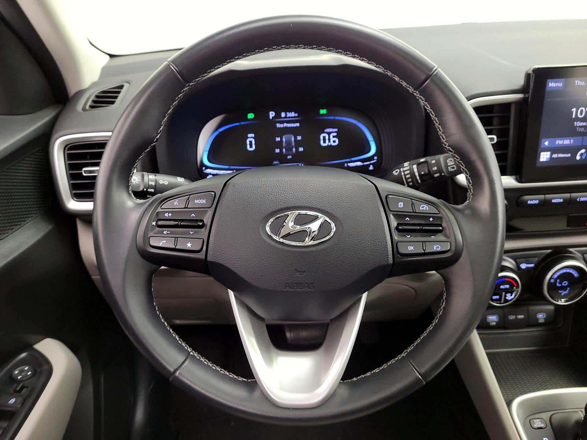 Thumbnail: 2024 Hyundai Venue - 10