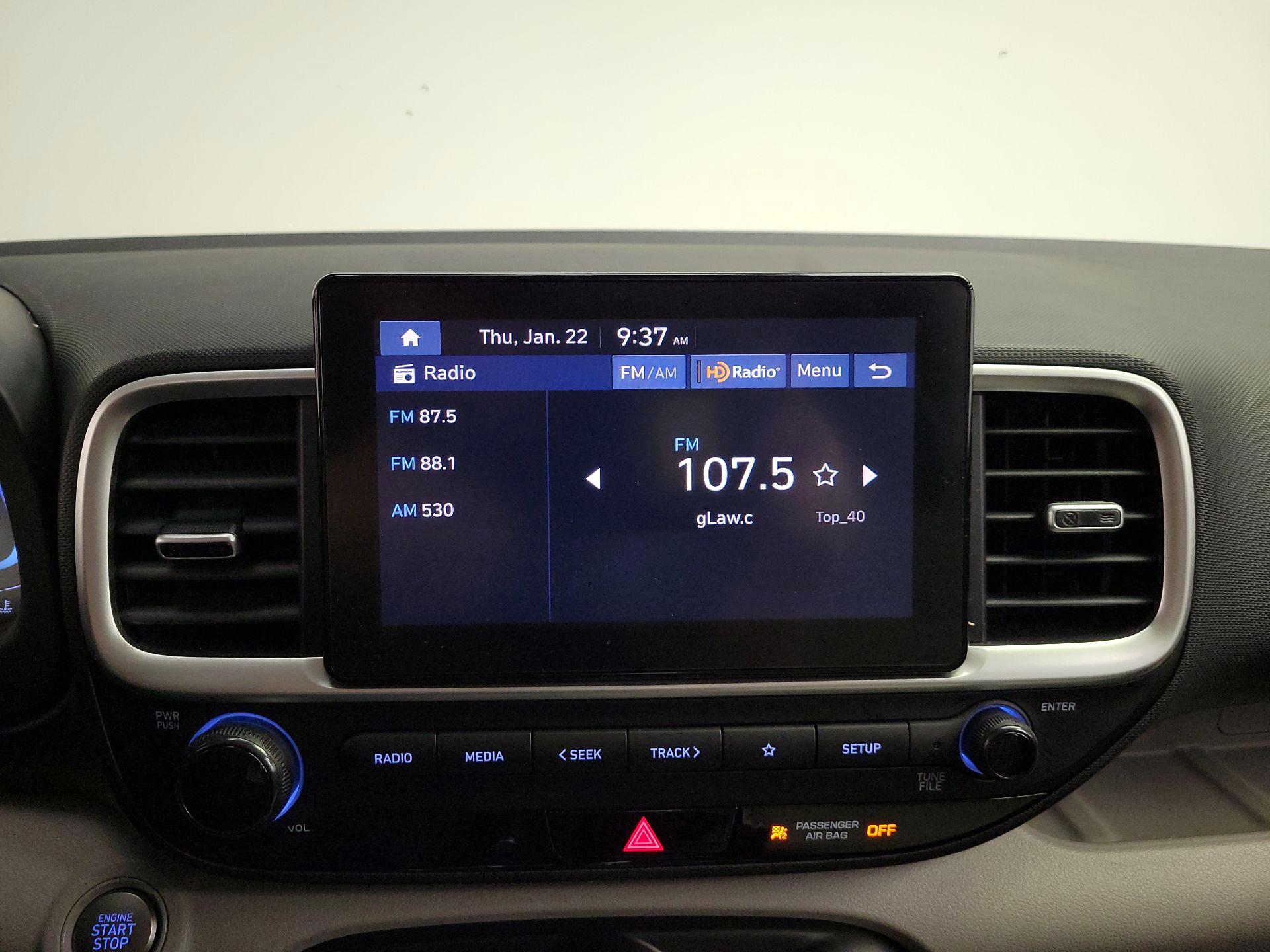 Thumbnail: 2024 Hyundai Venue - 15