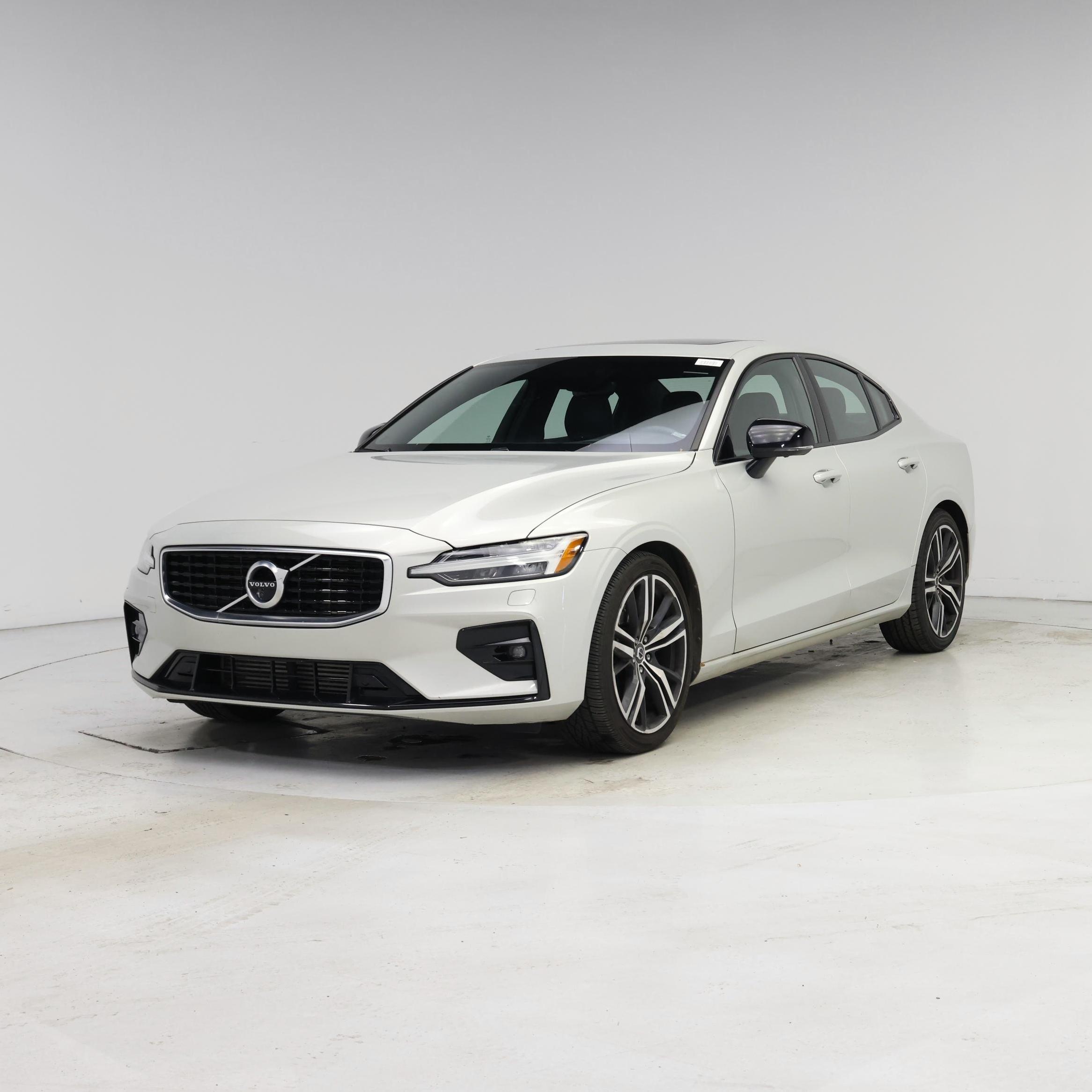 Thumbnail: 2020 Volvo S60 - 4