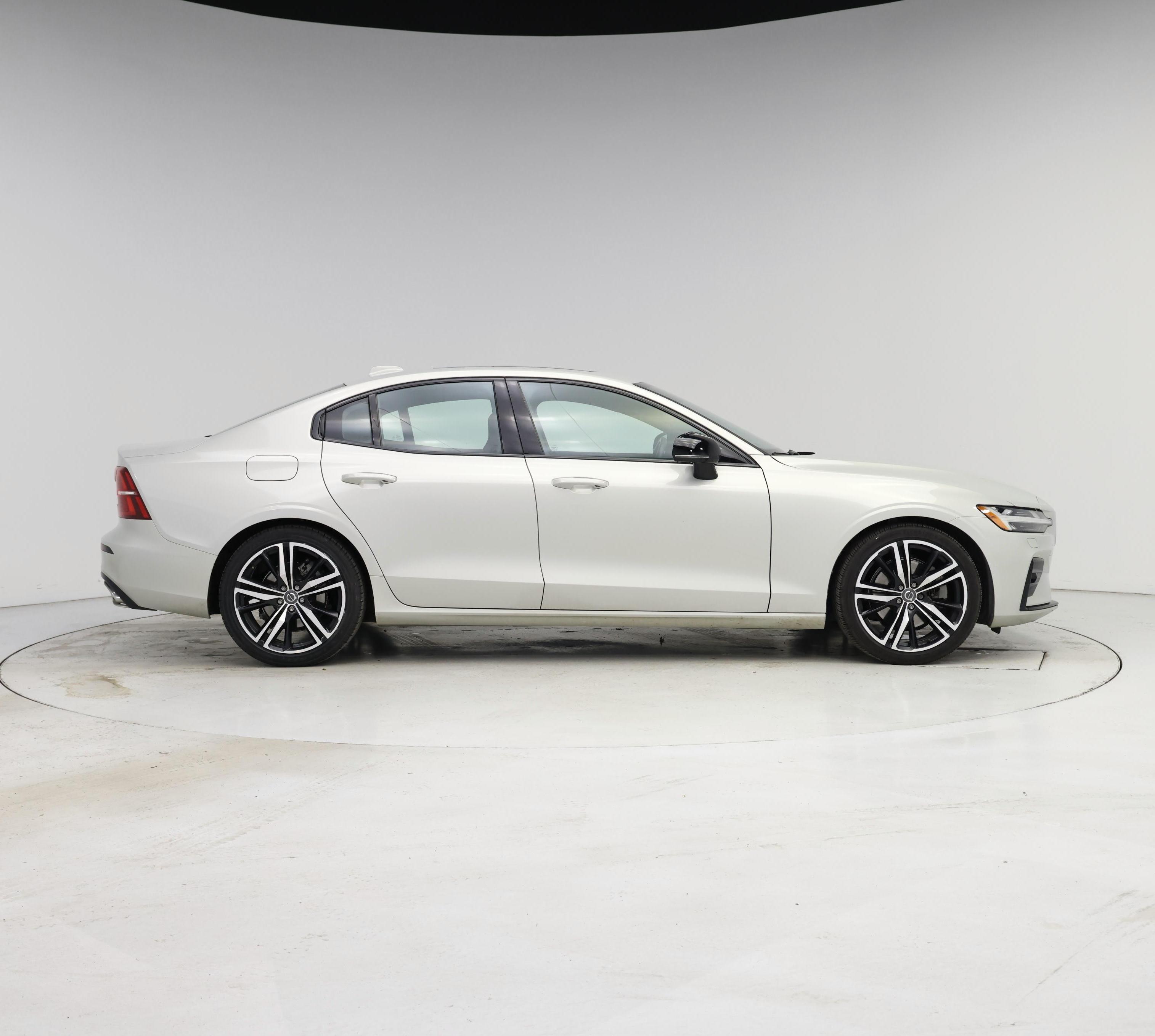 Thumbnail: 2020 Volvo S60 - 7