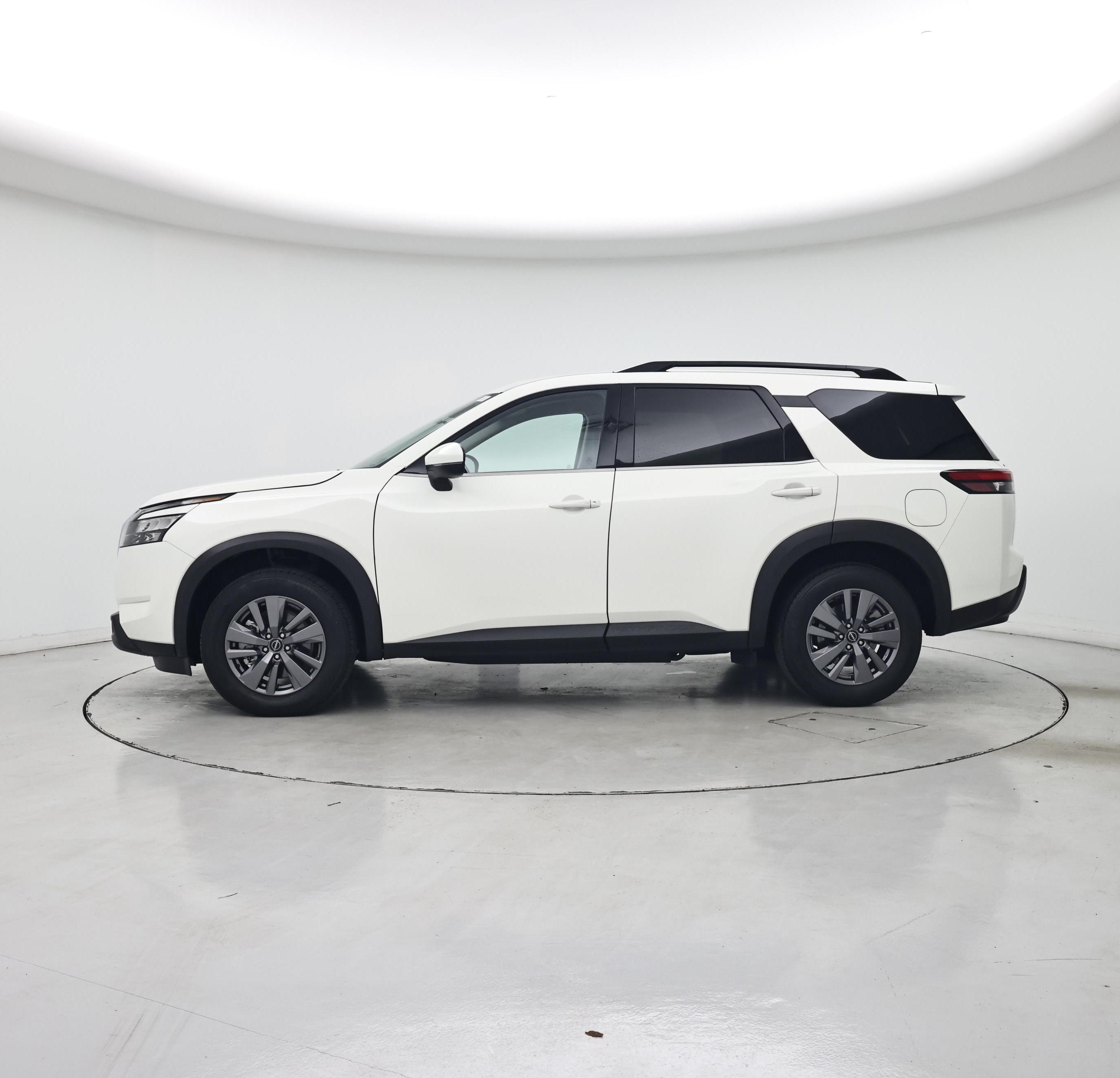 Thumbnail: 2025 Nissan Pathfinder - 3