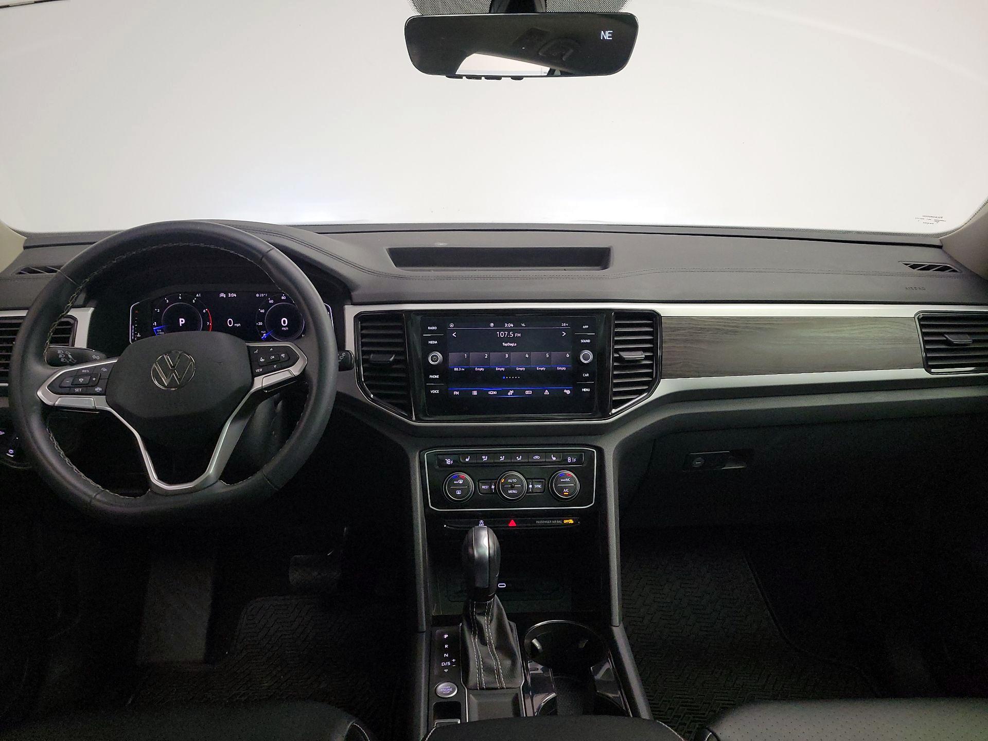 Thumbnail: 2022 Volkswagen Atlas - 9