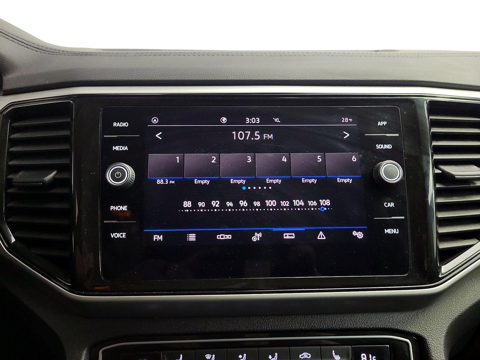 Thumbnail: 2022 Volkswagen Atlas - 15