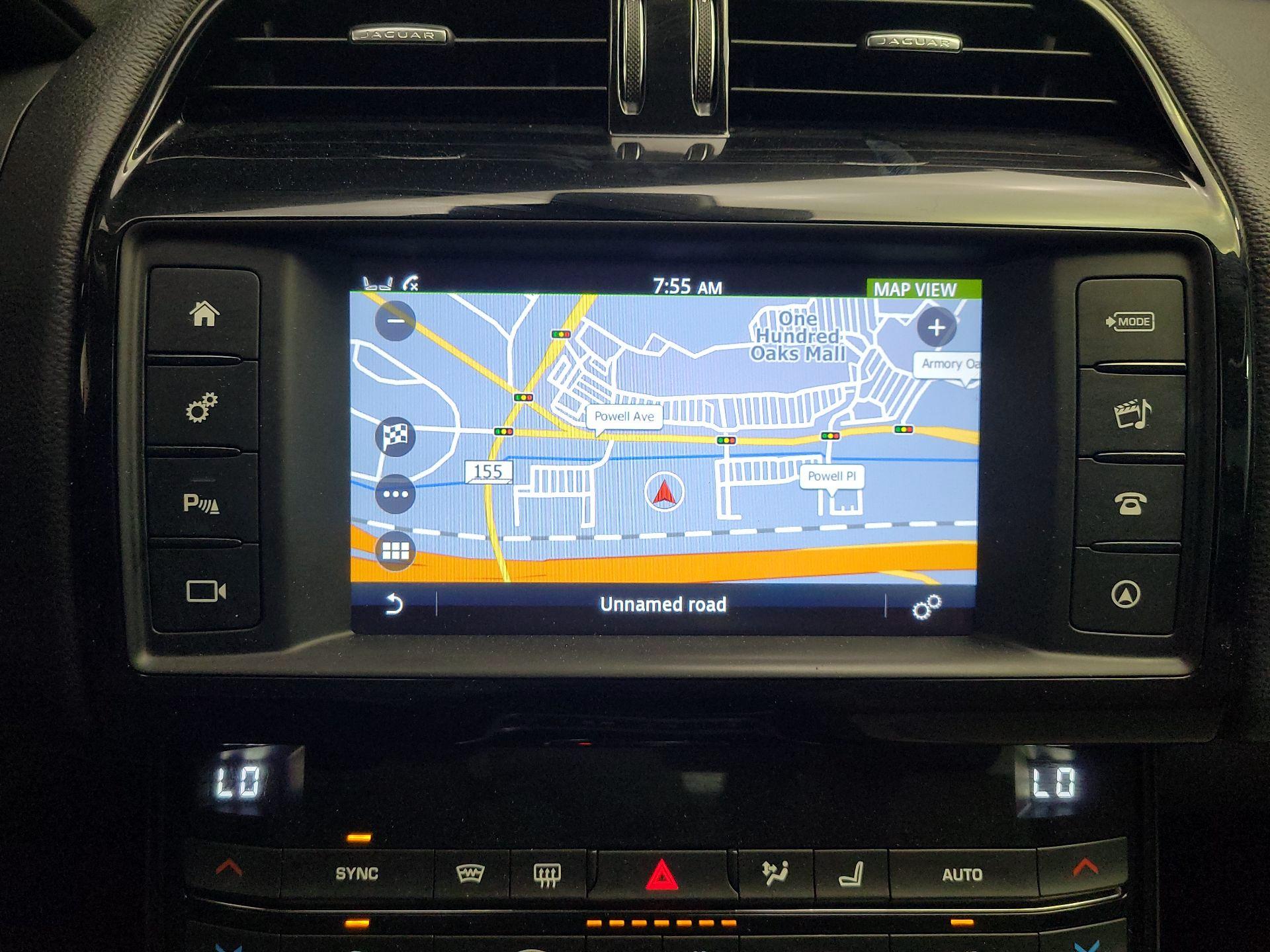 Thumbnail: 2018 Jaguar XE - 14