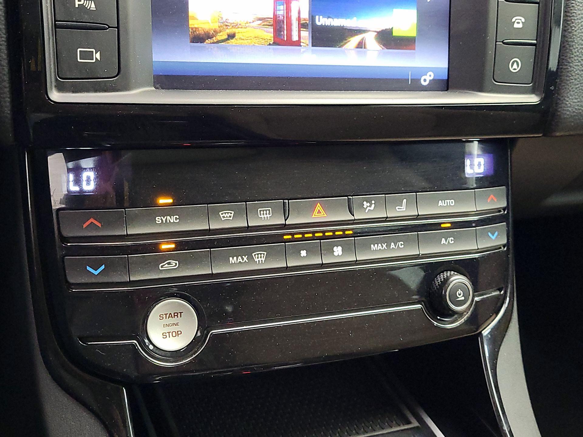 Thumbnail: 2018 Jaguar XE - 17