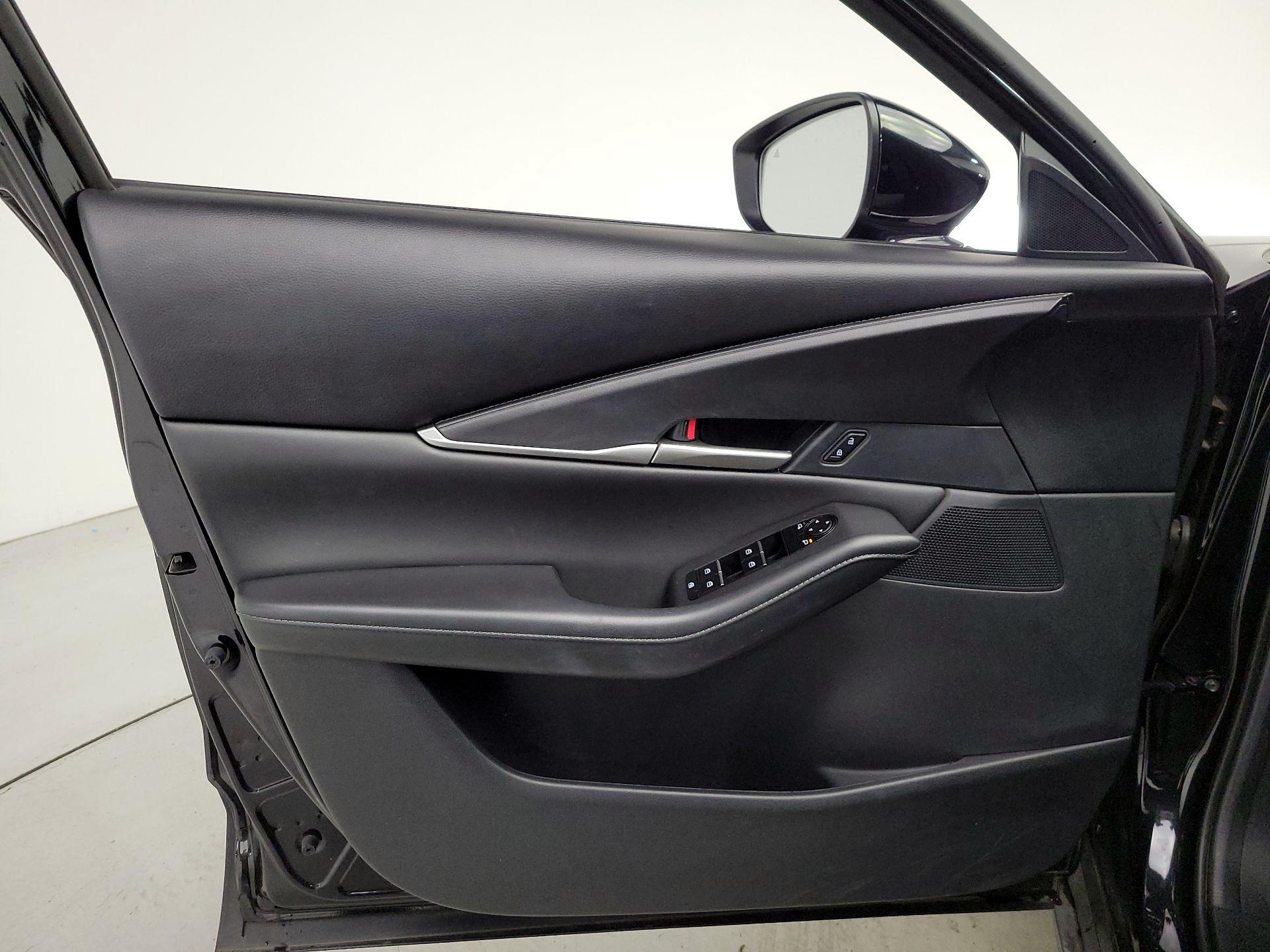 Thumbnail: 2023 Mazda CX-30 - 12