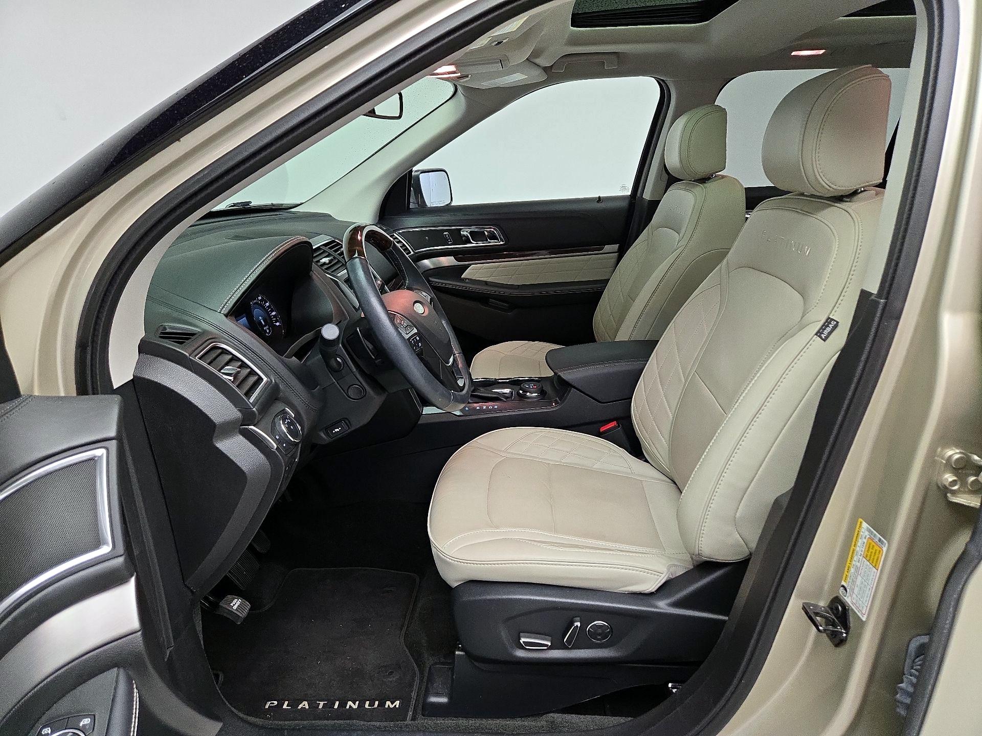 Thumbnail: 2017 Ford Explorer - 11