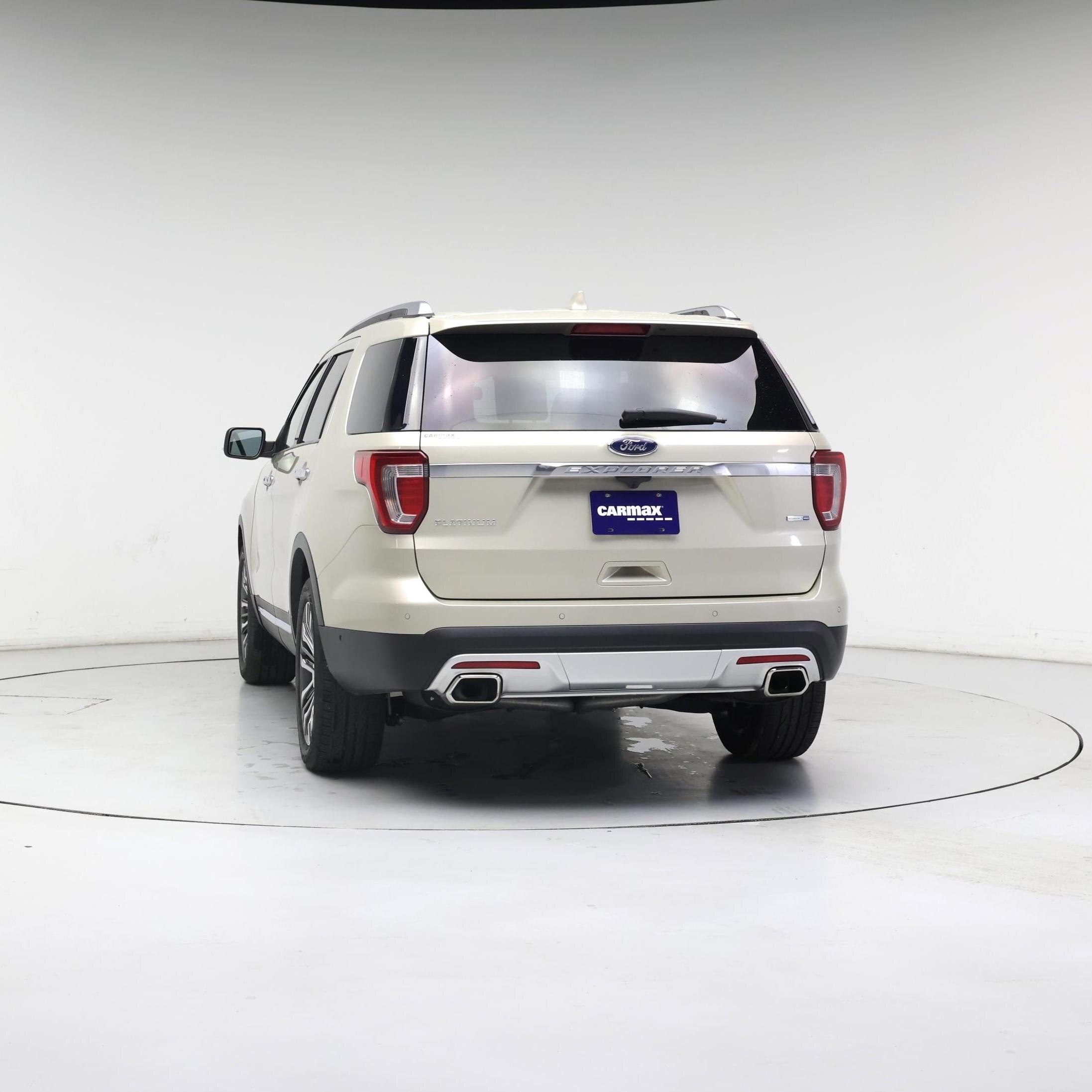 Thumbnail: 2017 Ford Explorer - 5