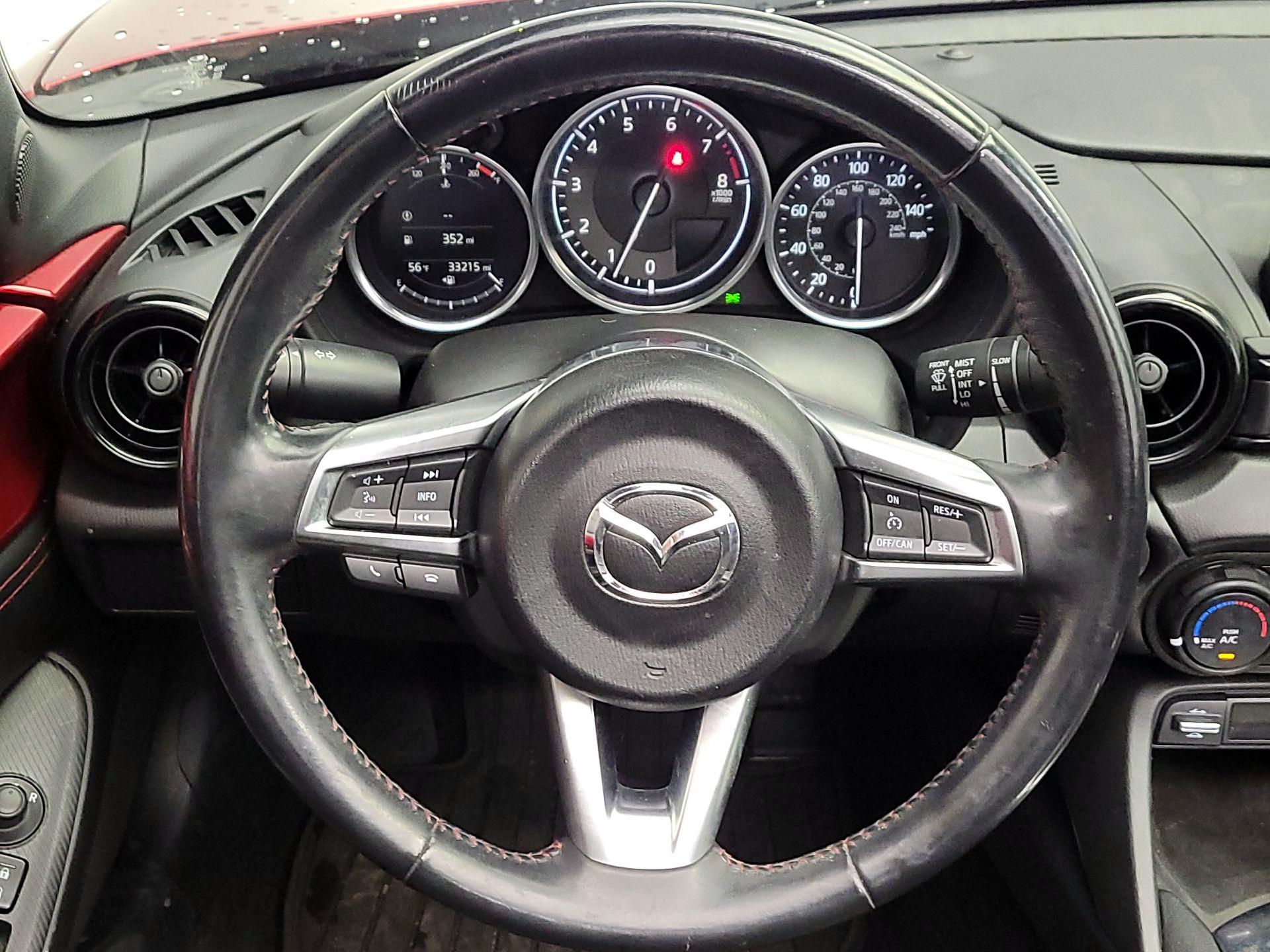 Thumbnail: 2019 Mazda MX-5 Miata - 10