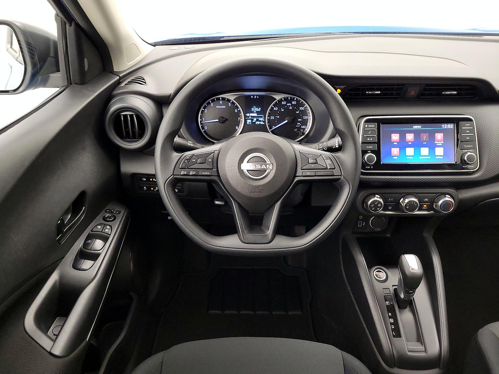 Thumbnail: 2025 Nissan Kicks - 10