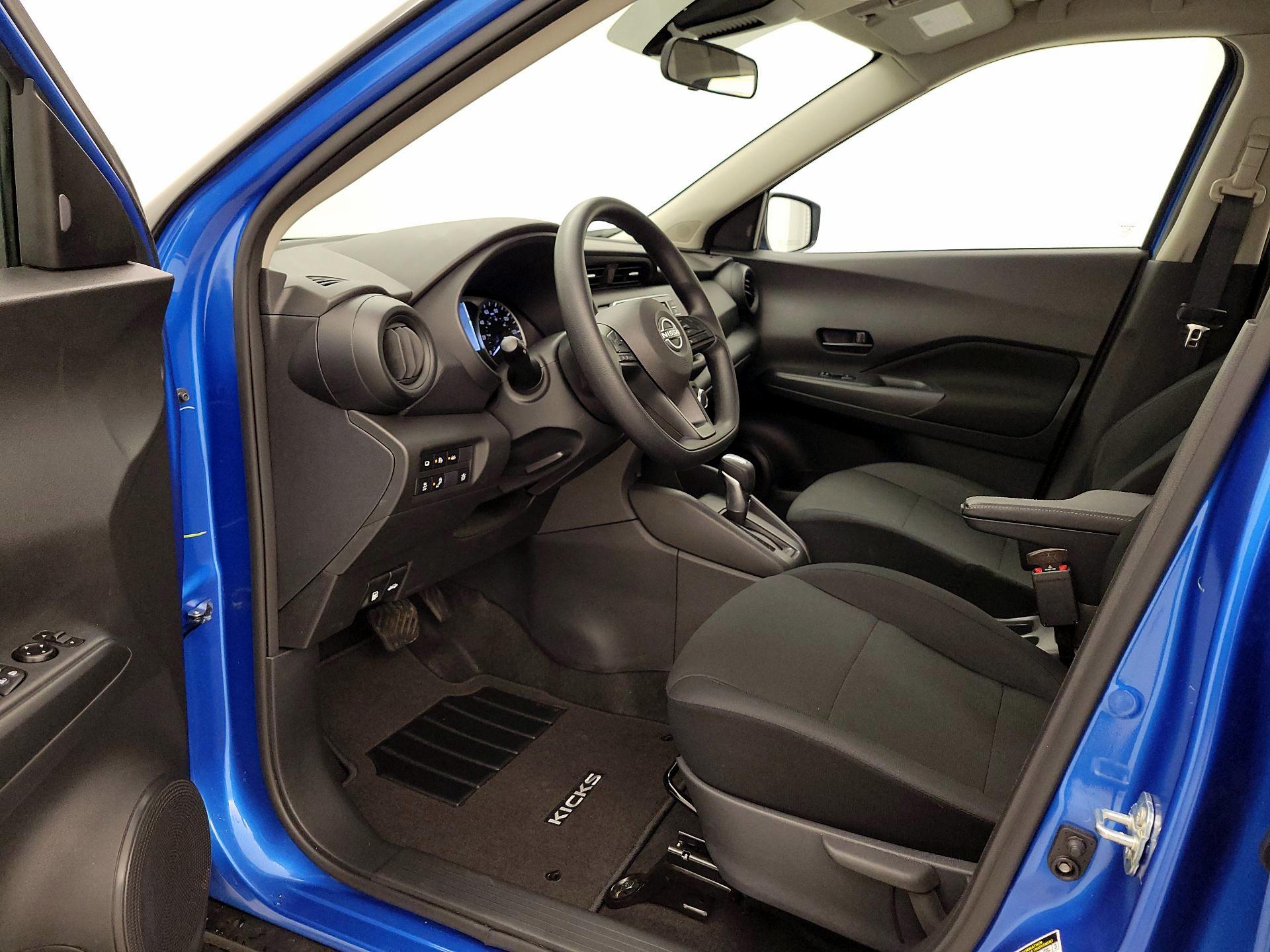 Thumbnail: 2025 Nissan Kicks - 11