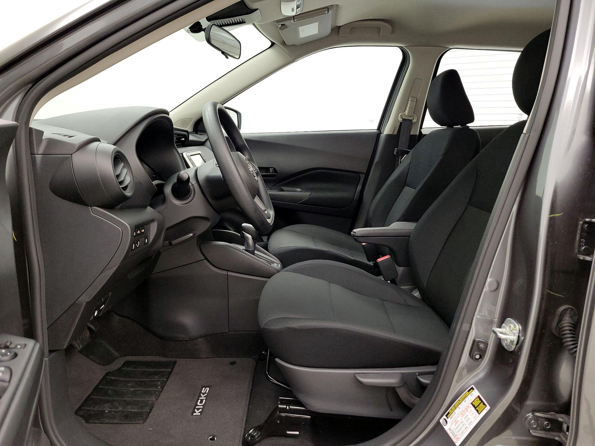 Thumbnail: 2025 Nissan Kicks - 11